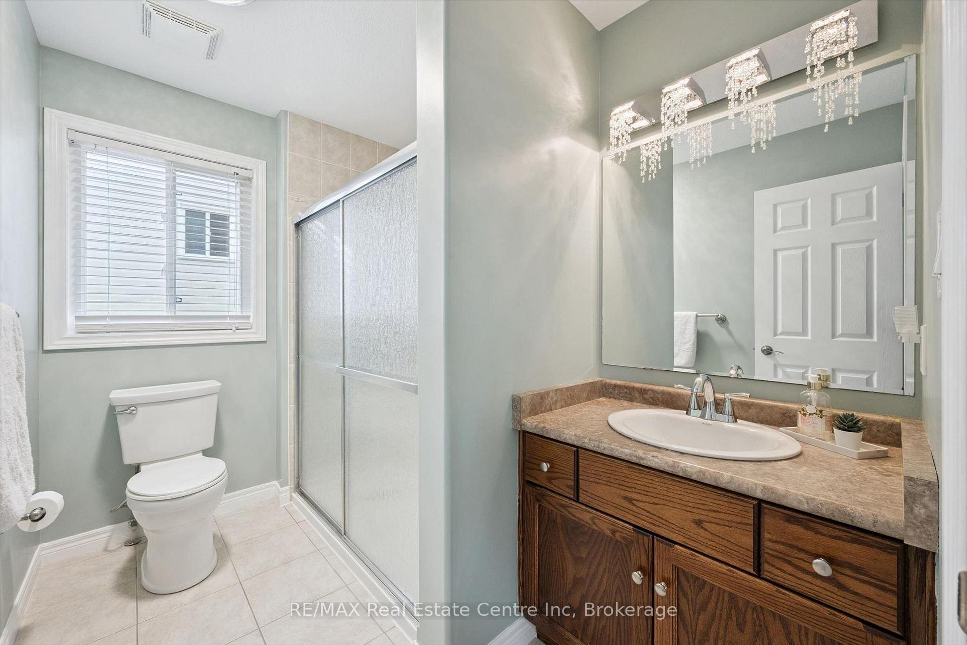 Photo 19 of 33 Washburn Drive, Guelph, Grange Road — HOMEH