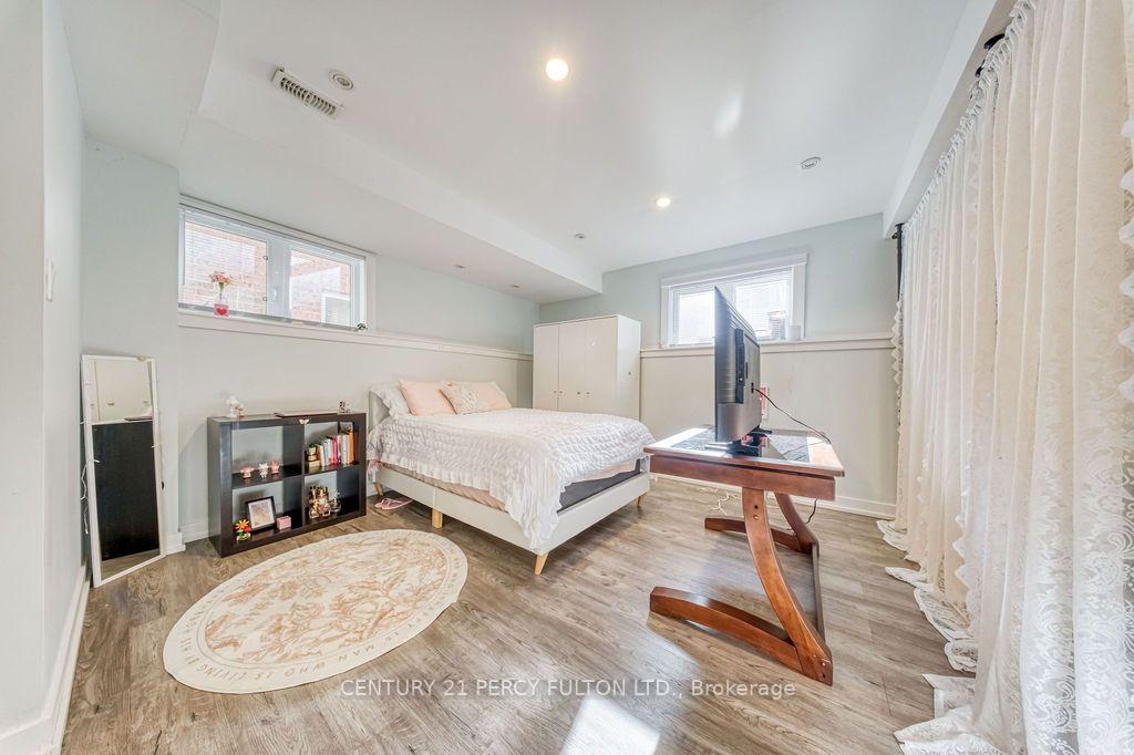 Photo 33 of 91 Galea Drive, Ajax, Central East — HOMEH