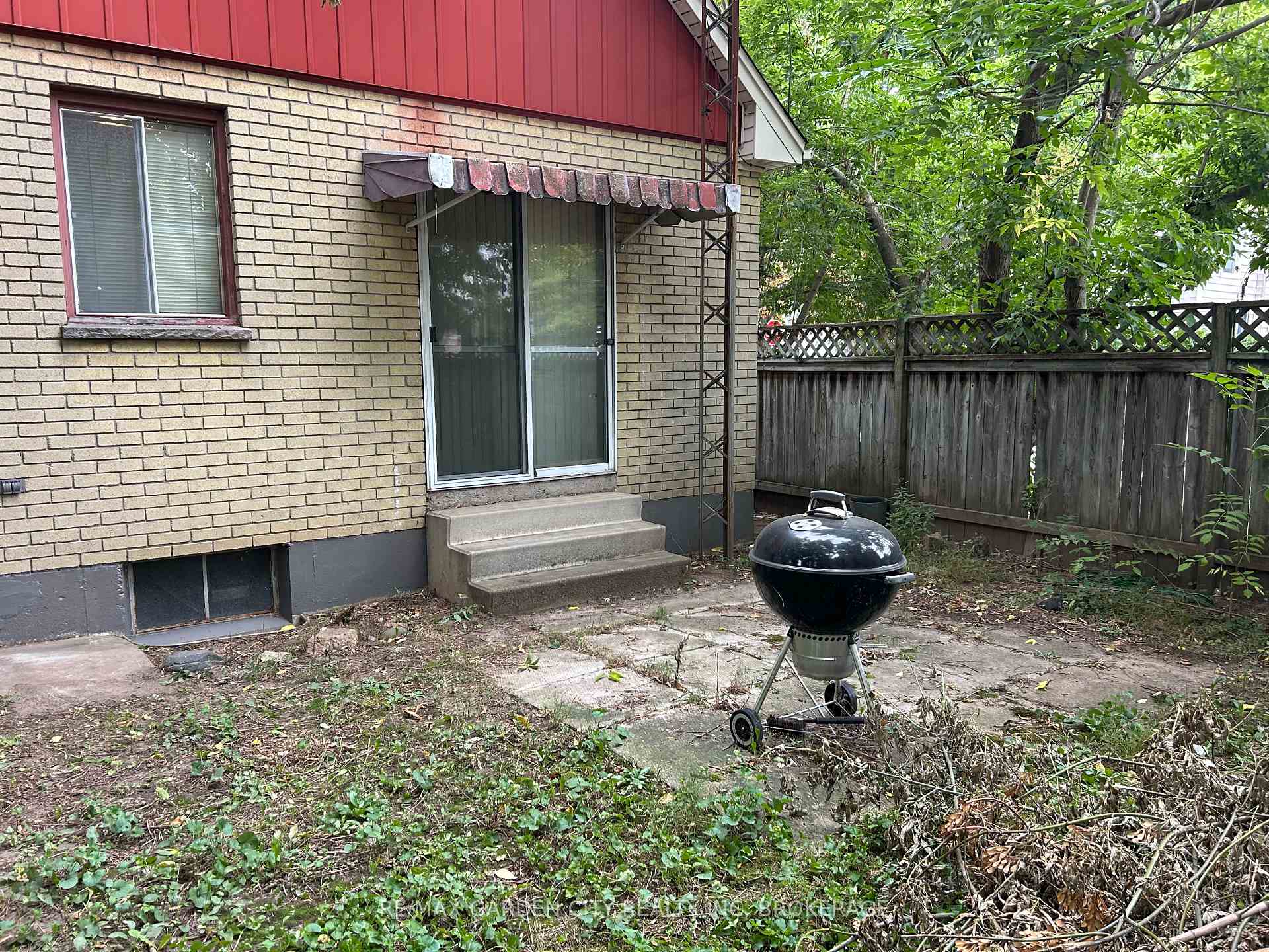 Photo 14 of 182 York Street, St. Catharines, Haig — HOMEH