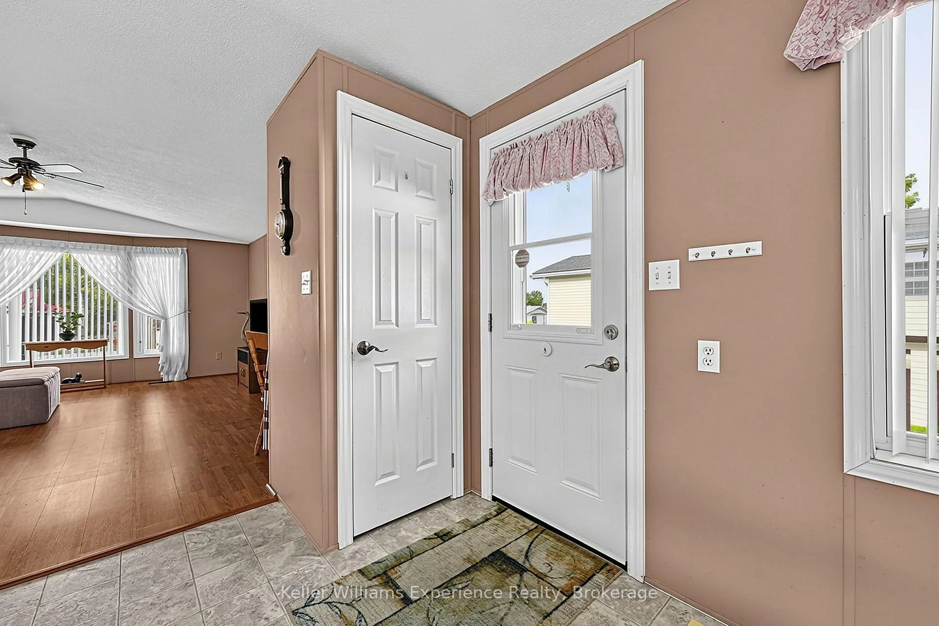 Photo 9 of 4052 Ash Crescent, Severn, Rural Severn — HOMEH