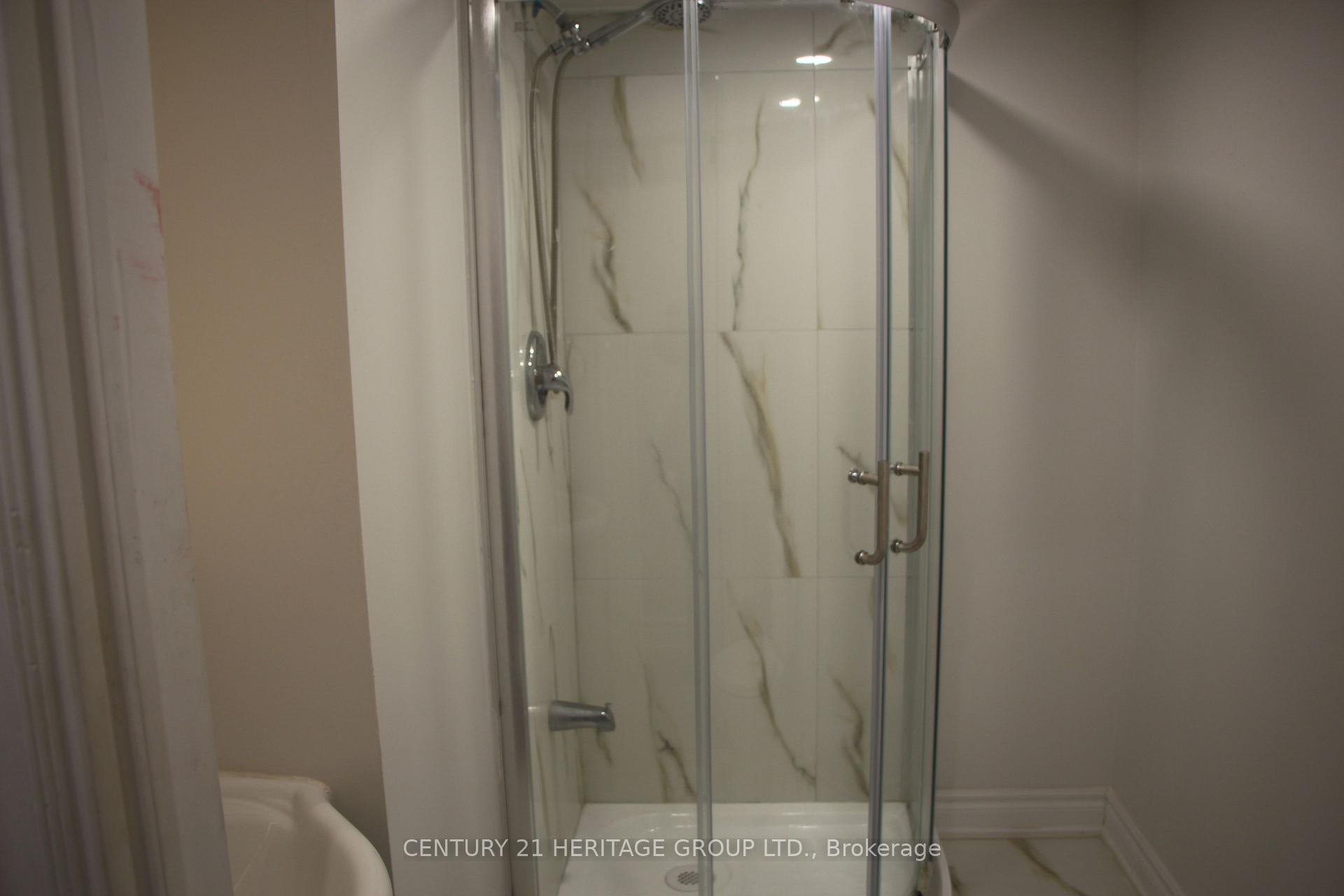 Photo 8 of 306 Salisbury Lane, Newmarket, Bristol-London — HOMEH