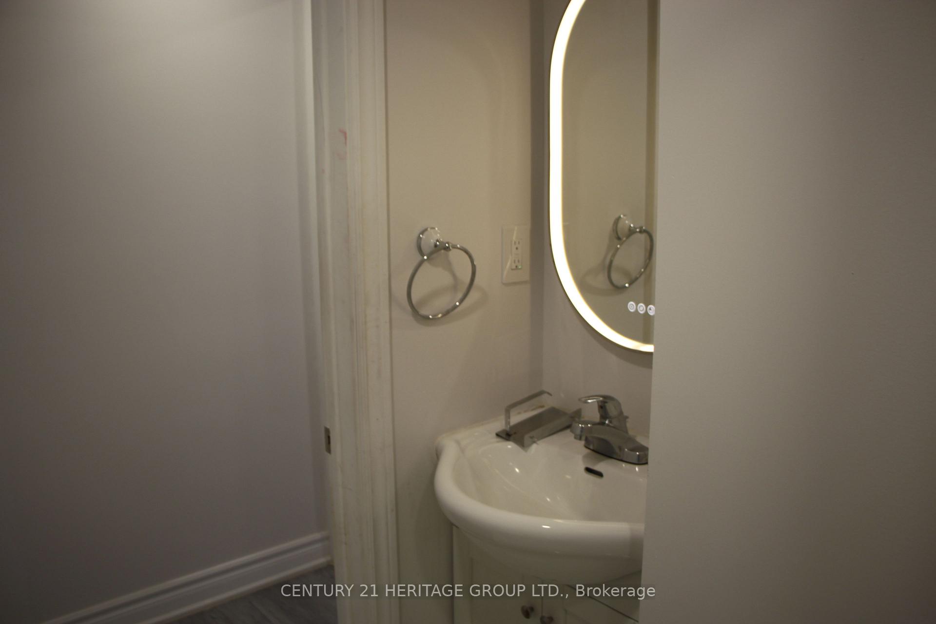 Photo 9 of 306 Salisbury Lane, Newmarket, Bristol-London — HOMEH