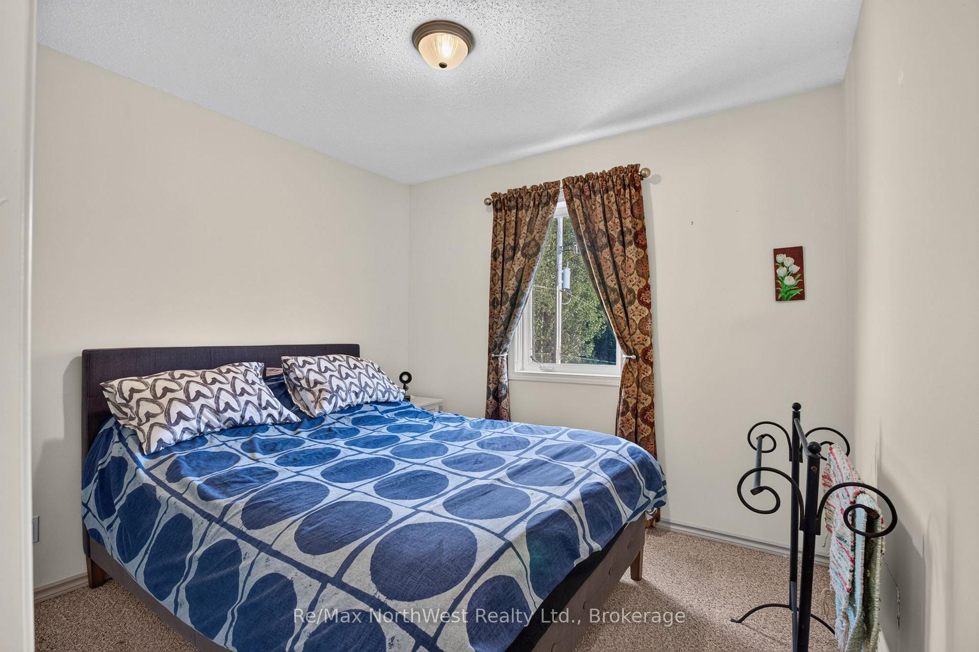 Photo 33 of 143 Rabbit Lake Road, Kenora, Rabbit Lake — HOMEH