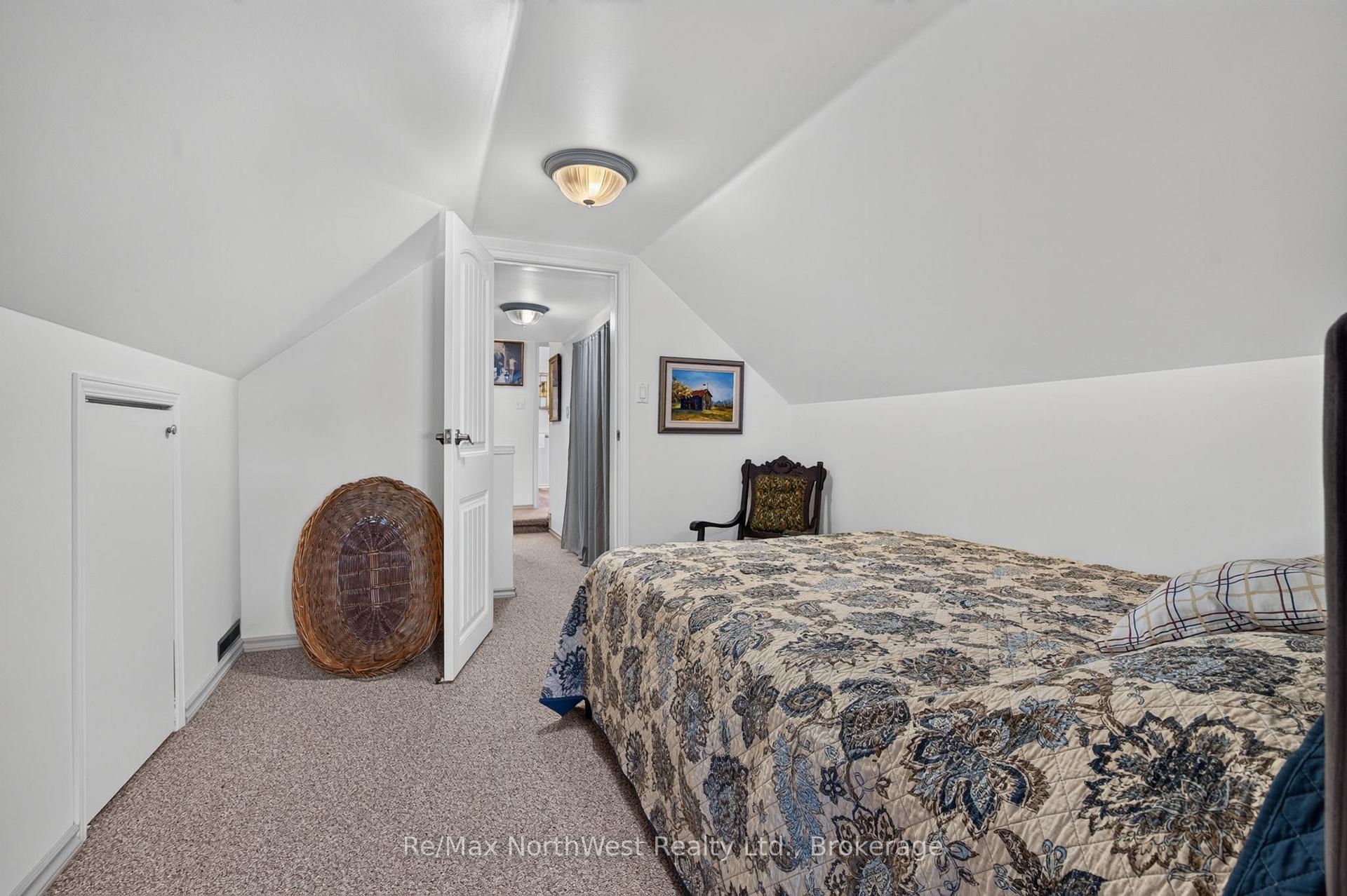 Photo 35 of 143 Rabbit Lake Road, Kenora, Rabbit Lake — HOMEH