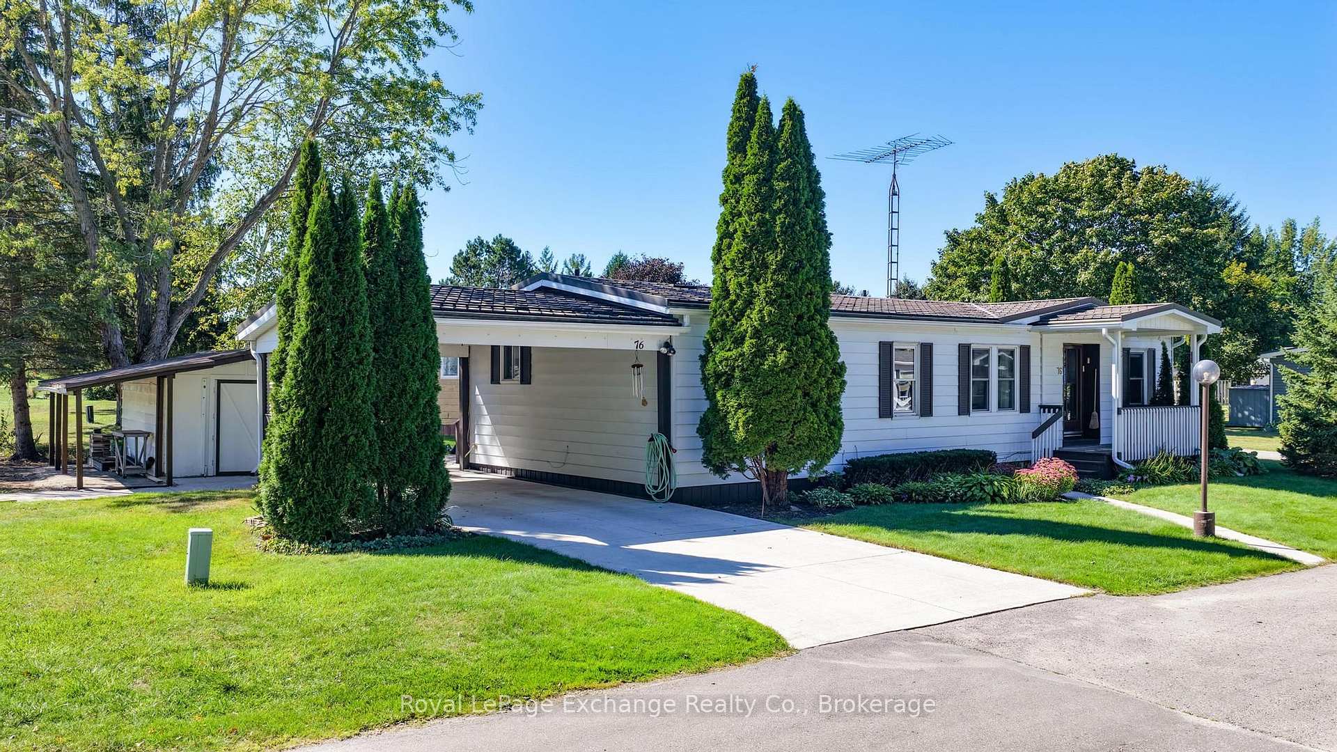 Photo 2 of 39724 Amberley Road, North Huron, Wingham — HOMEH