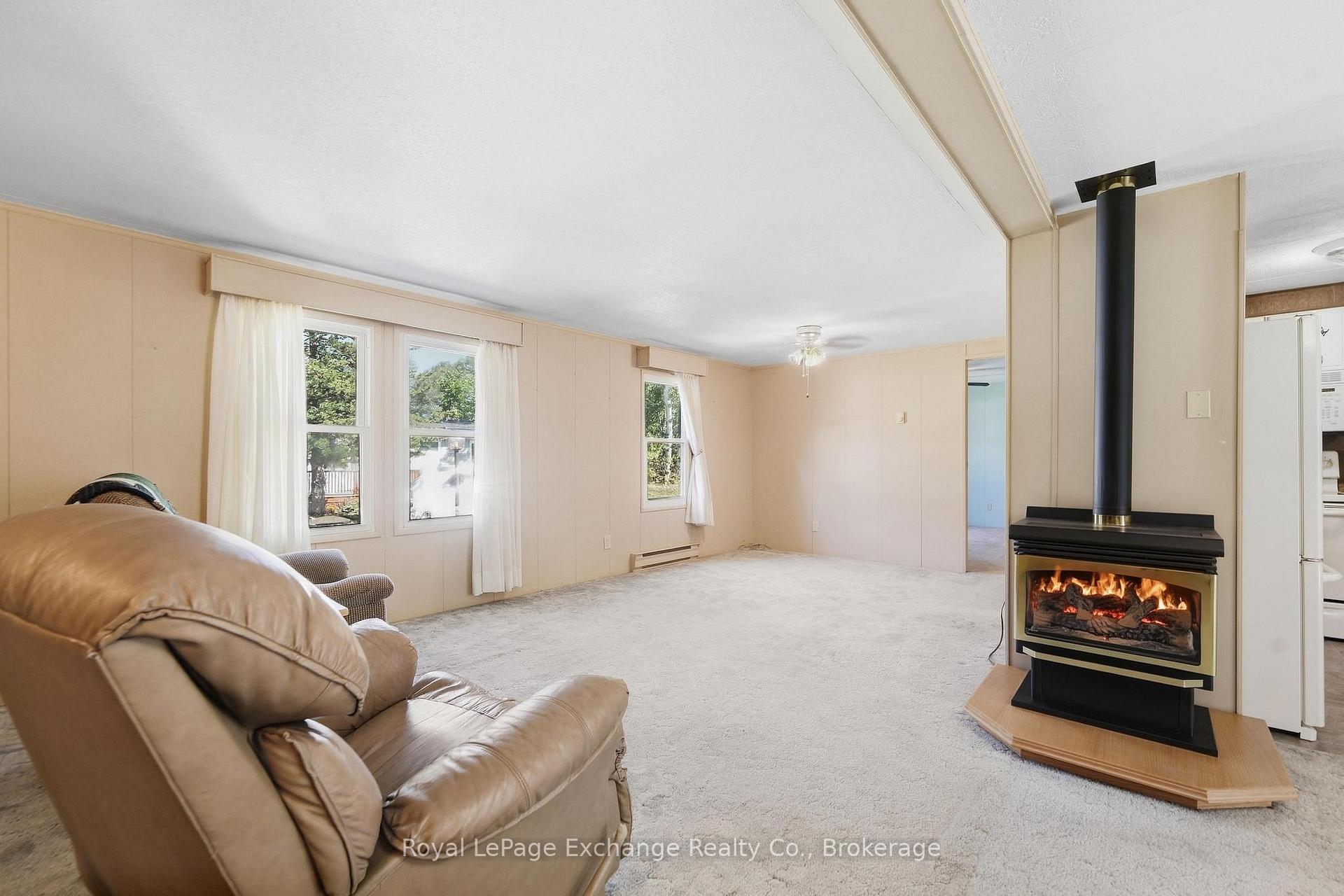 Photo 17 of 39724 Amberley Road, North Huron, Wingham — HOMEH