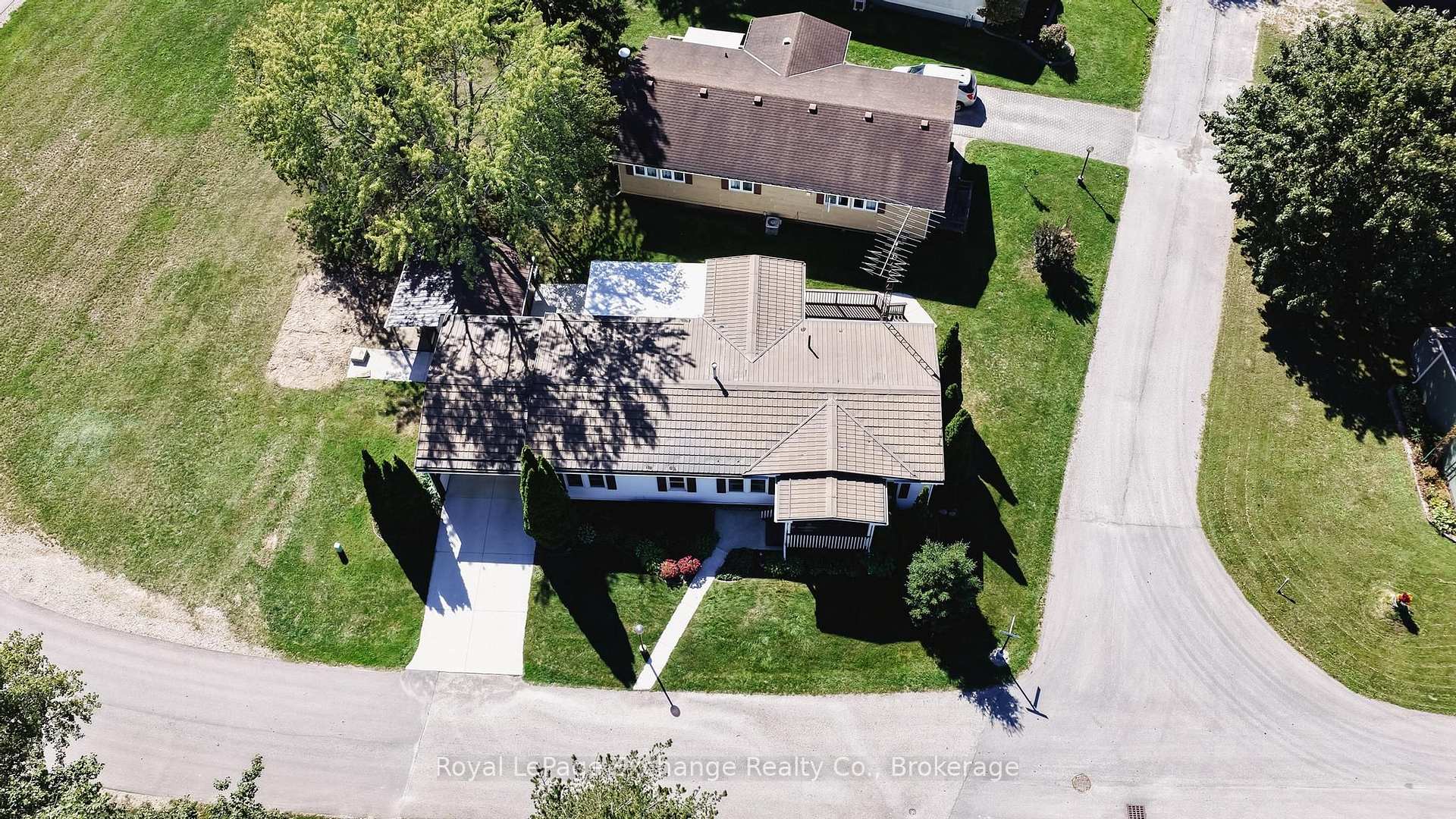 Photo 30 of 39724 Amberley Road, North Huron, Wingham — HOMEH