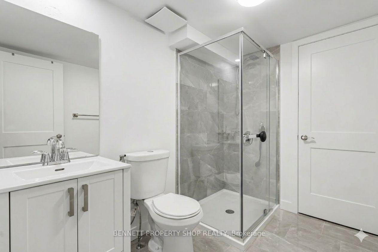 Photo 14 of 133 Duford Street, Ottawa, Vanier — HOMEH