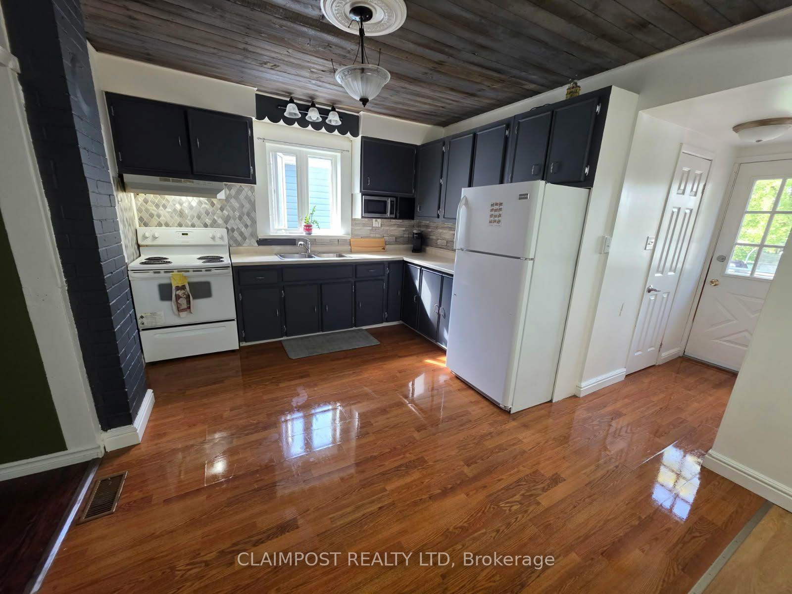 Photo 6 of 281 Maple Street N, Timmins, TNE - Central — HOMEH