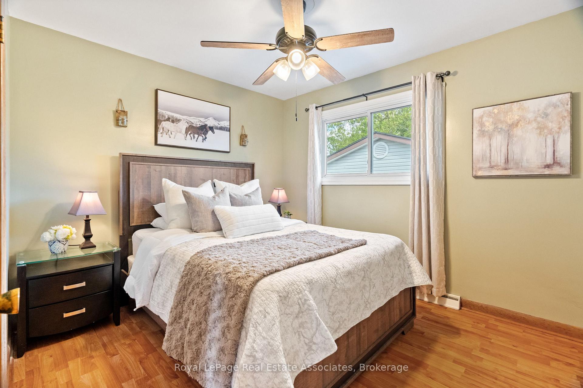 Photo 13 of 29 Trufal Avenue, Welland, Broadway — HOMEH