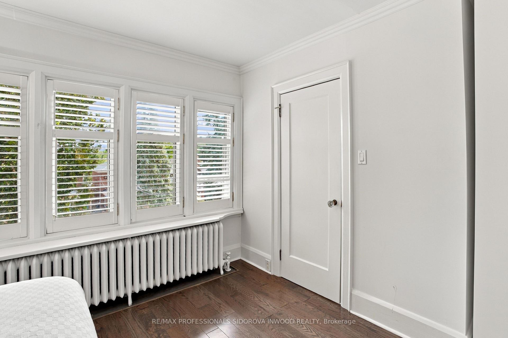 Photo 16 of 26 Larkin Avenue, Toronto, High Park-Swansea — HOMEH