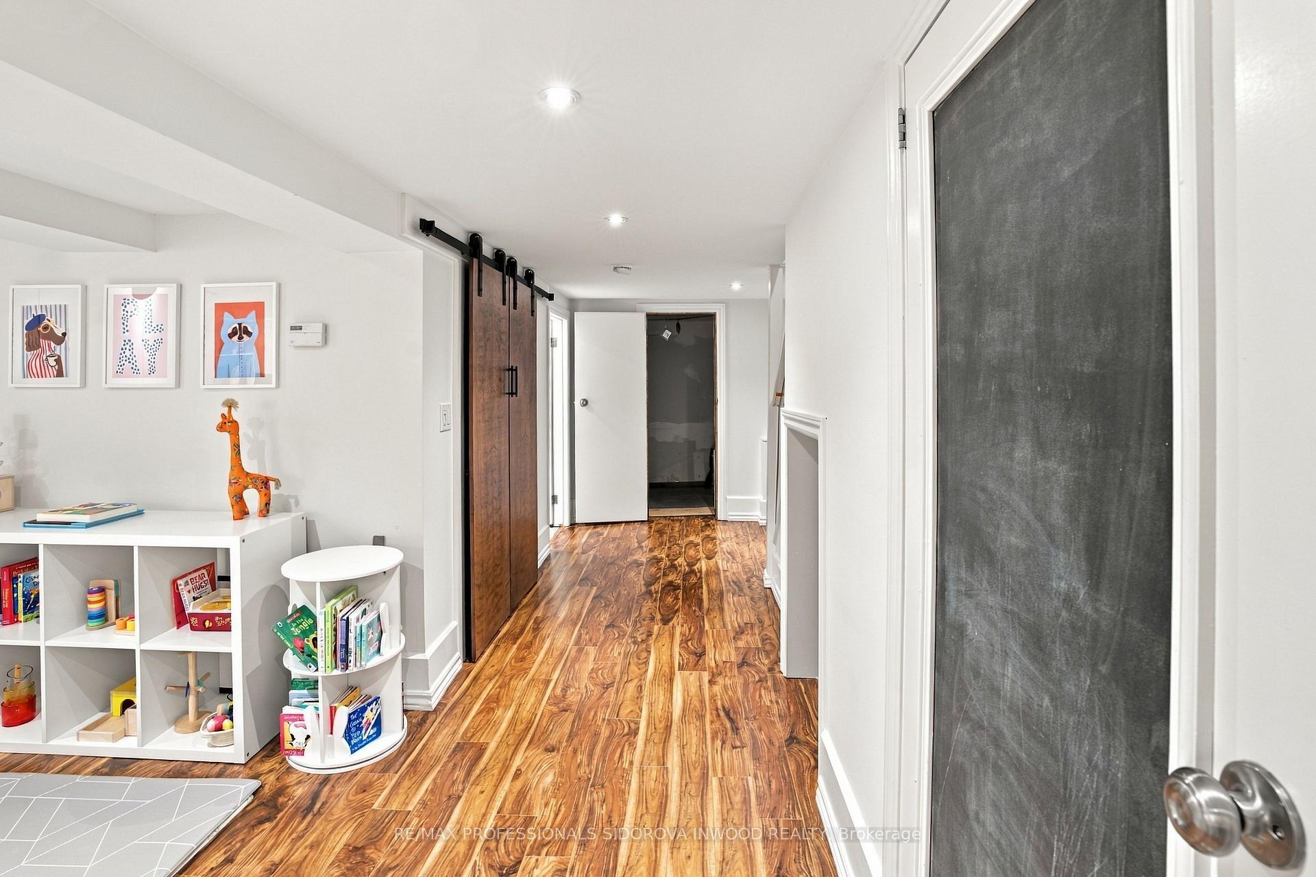 Photo 30 of 26 Larkin Avenue, Toronto, High Park-Swansea — HOMEH