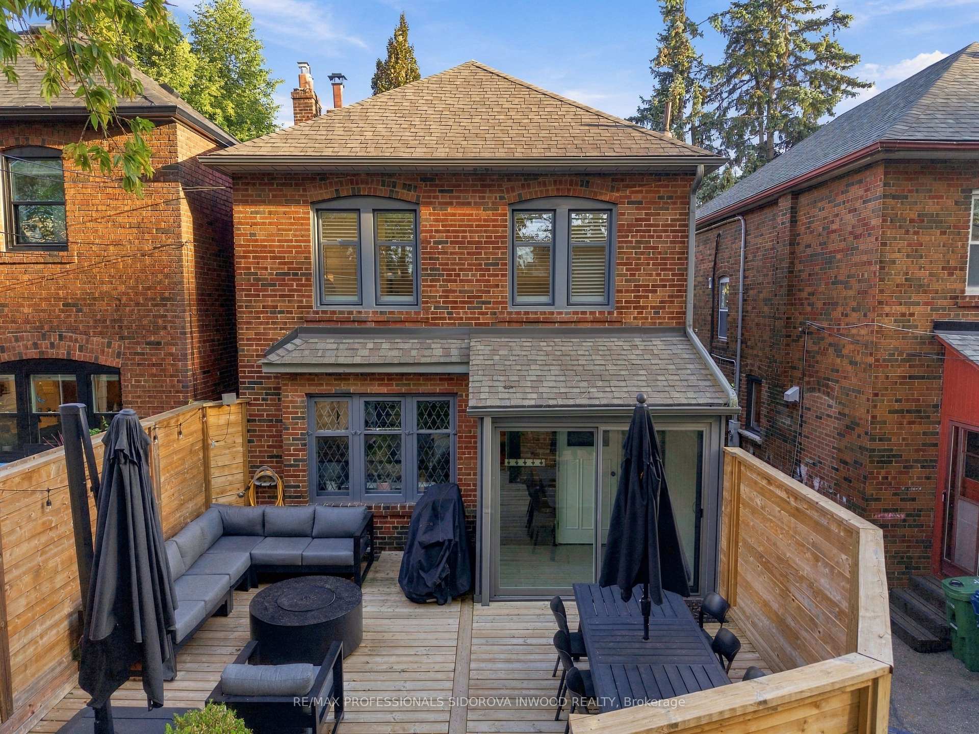 Photo 34 of 26 Larkin Avenue, Toronto, High Park-Swansea — HOMEH