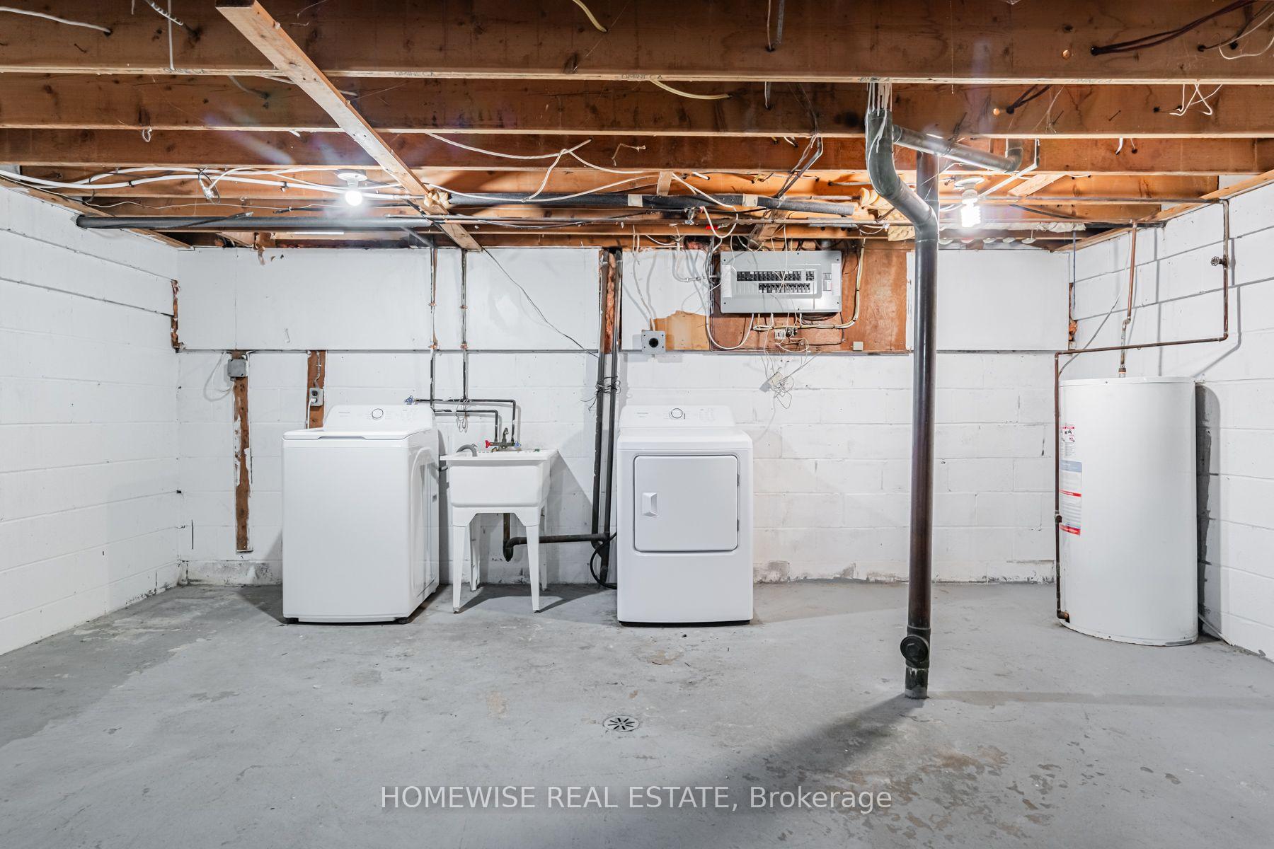 Photo 25 of Unit 48, 1400 Winding Trail, Mississauga, Applewood — HOMEH