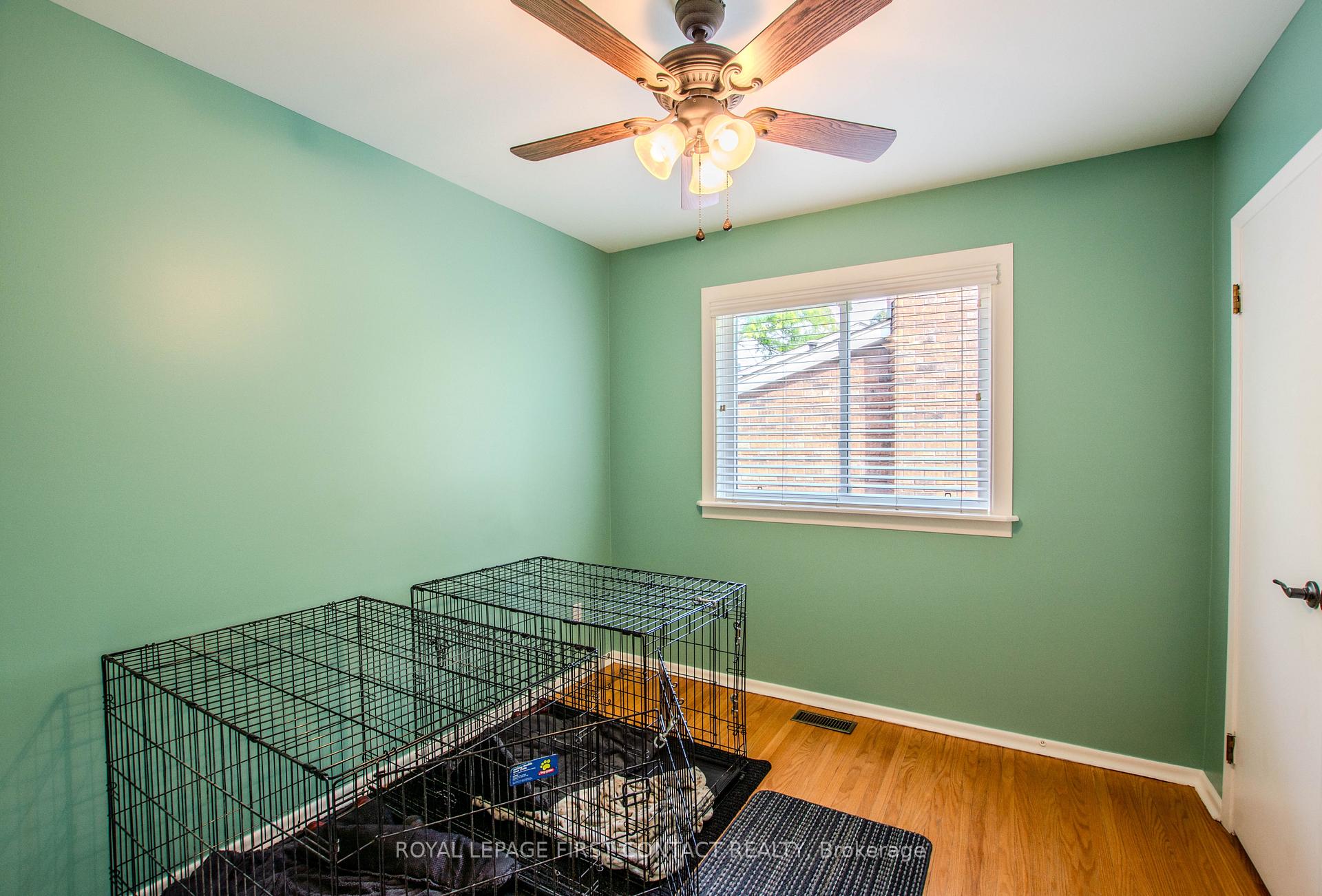 Photo 20 of 27 Tower Crescent, Barrie, Allandale Heights — HOMEH