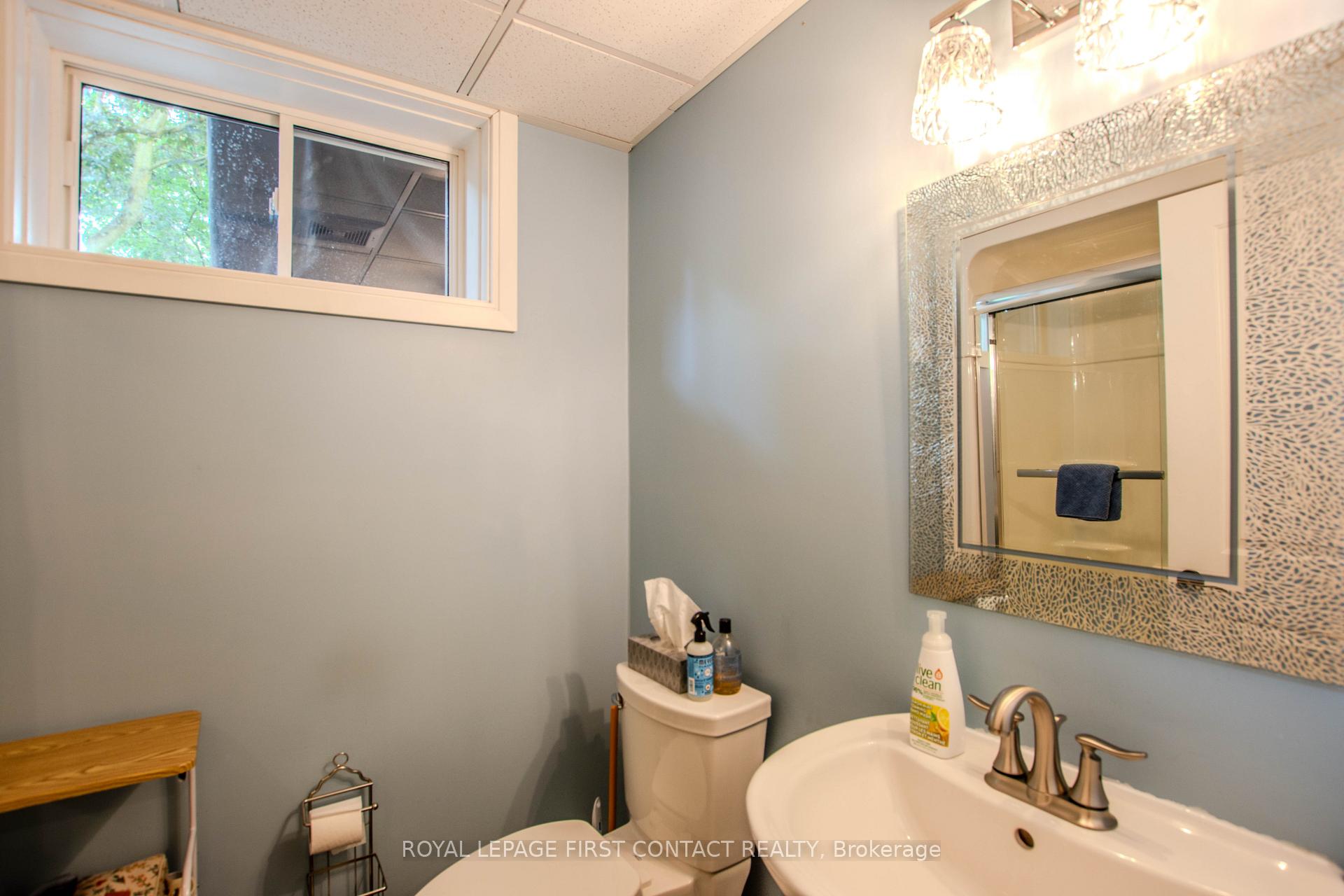 Photo 25 of 27 Tower Crescent, Barrie, Allandale Heights — HOMEH