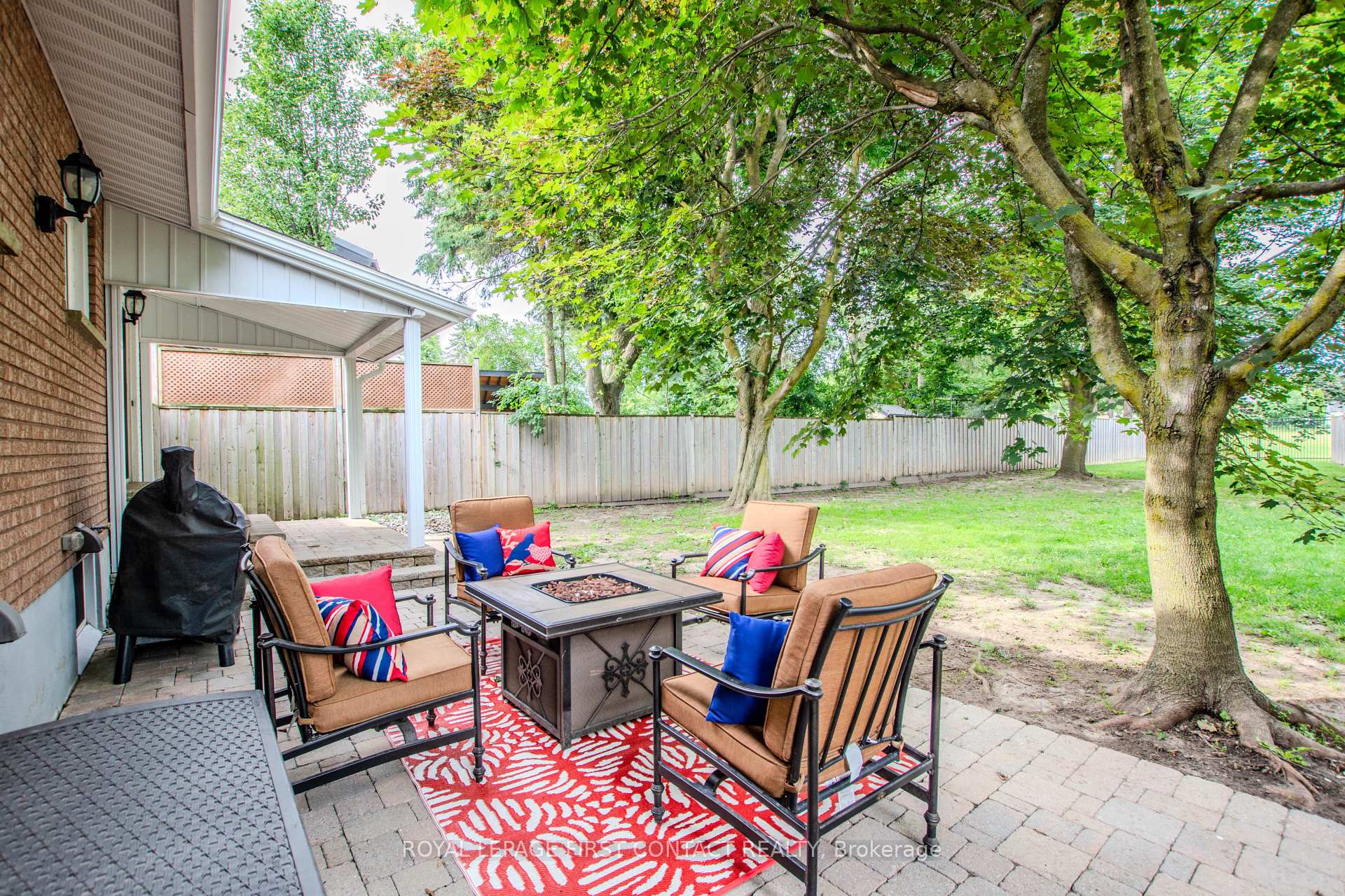Photo 29 of 27 Tower Crescent, Barrie, Allandale Heights — HOMEH