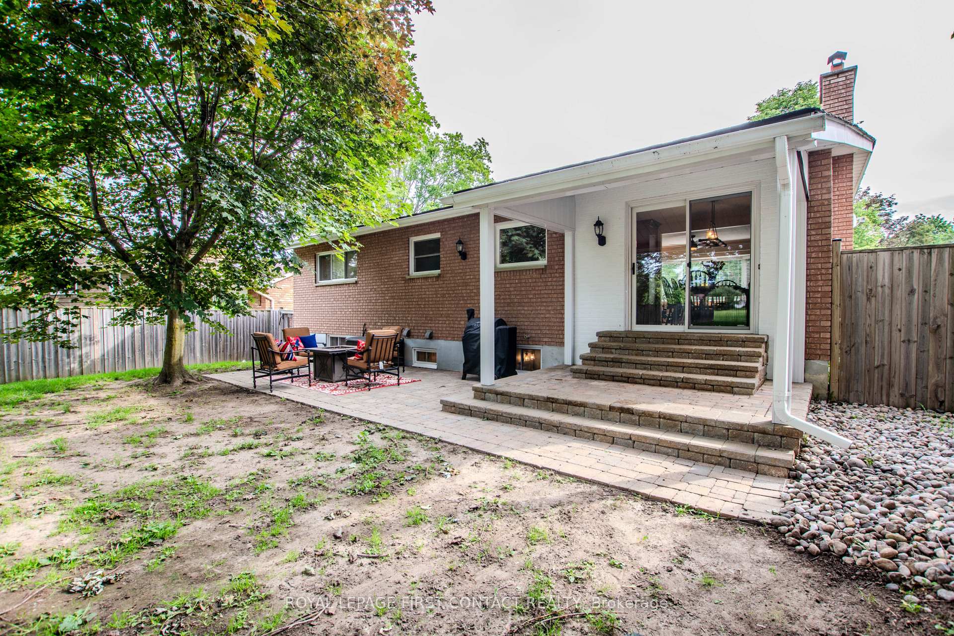 Photo 32 of 27 Tower Crescent, Barrie, Allandale Heights — HOMEH