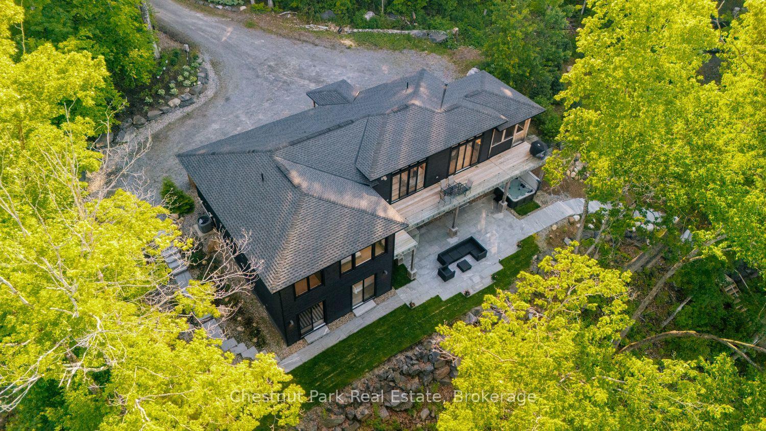 Photo 5 of 22 Long And Winding Road, Seguin — HOMEH