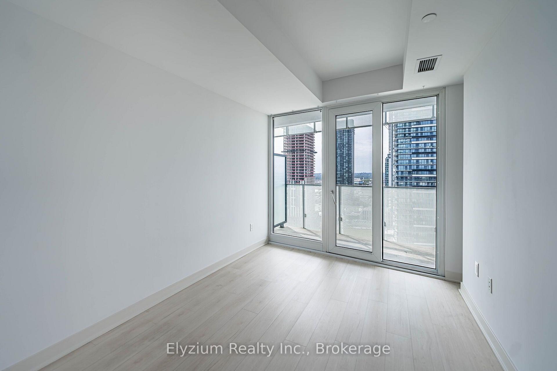 Photo 15 of Unit 2005, 3900 Confederation Parkway, Mississauga, City Centre — HOMEH
