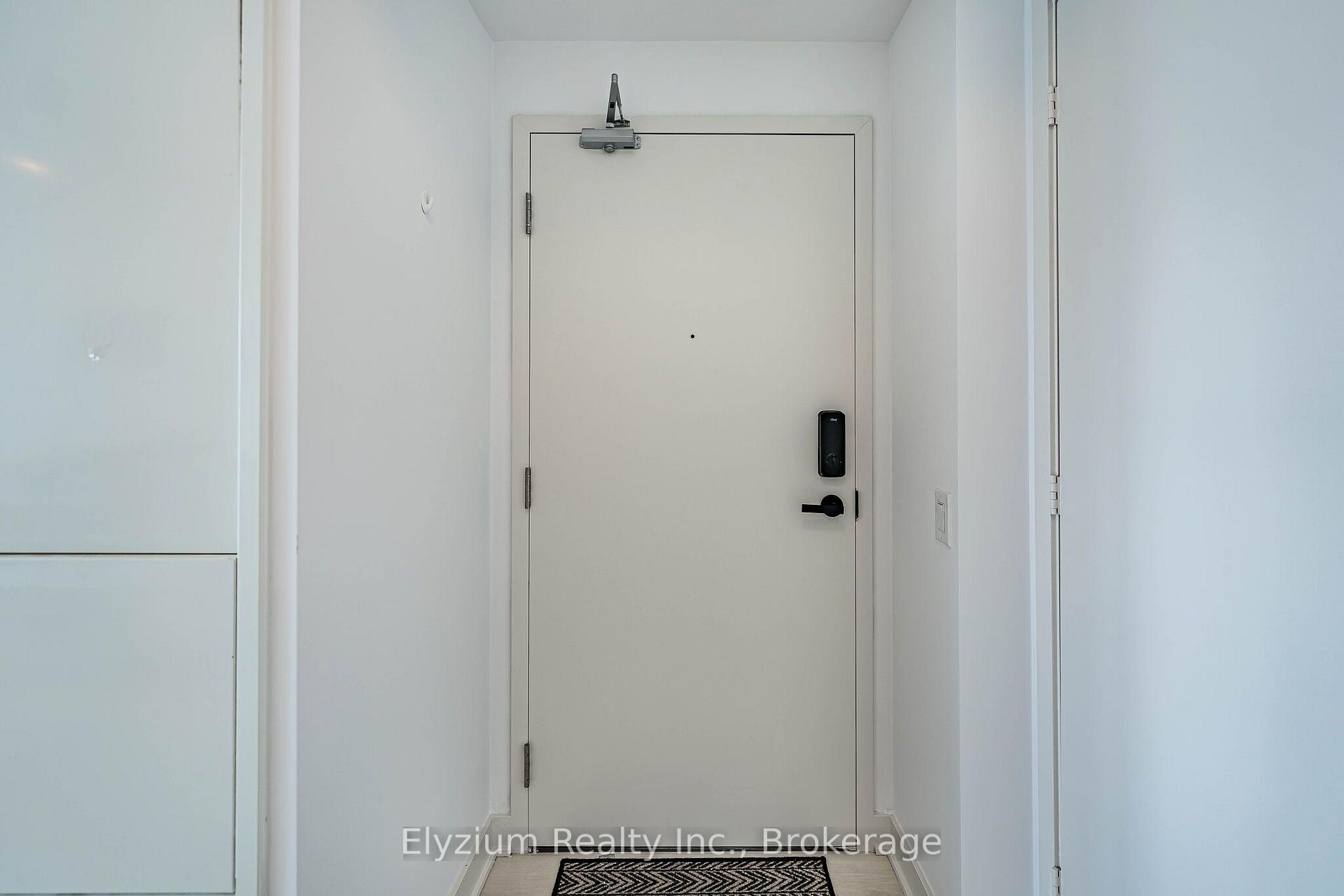 Photo 33 of Unit 2005, 3900 Confederation Parkway, Mississauga, City Centre — HOMEH