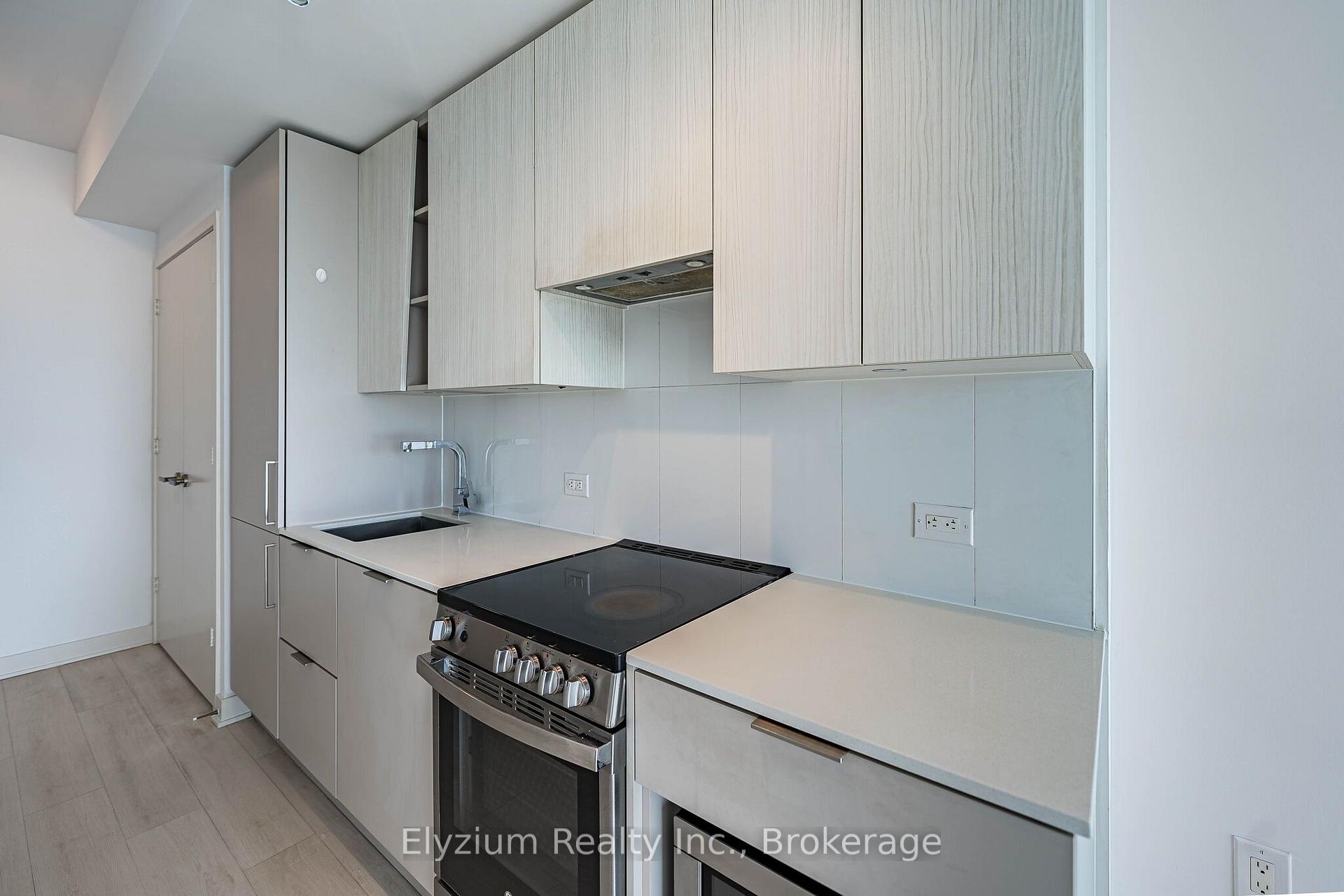 Photo 38 of Unit 2005, 3900 Confederation Parkway, Mississauga, City Centre — HOMEH