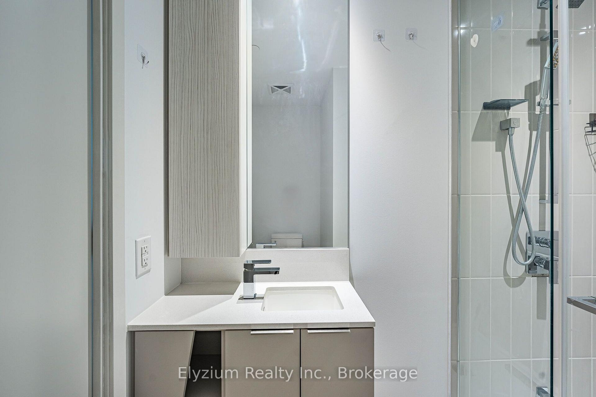 Photo 53 of Unit 2005, 3900 Confederation Parkway, Mississauga, City Centre — HOMEH