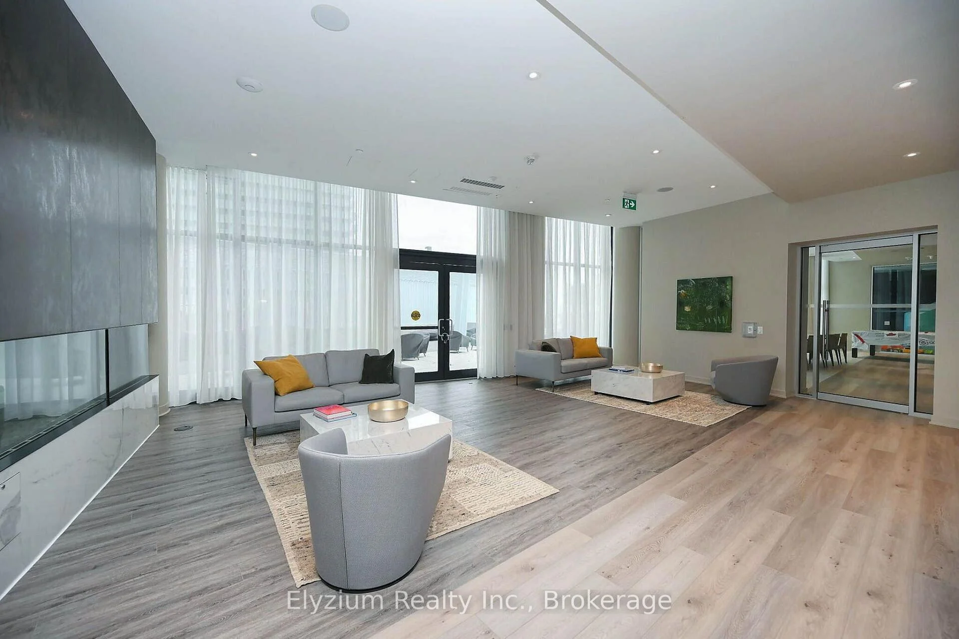 Photo 18 of Unit 2005, 3900 Confederation Parkway, Mississauga, City Centre — HOMEH