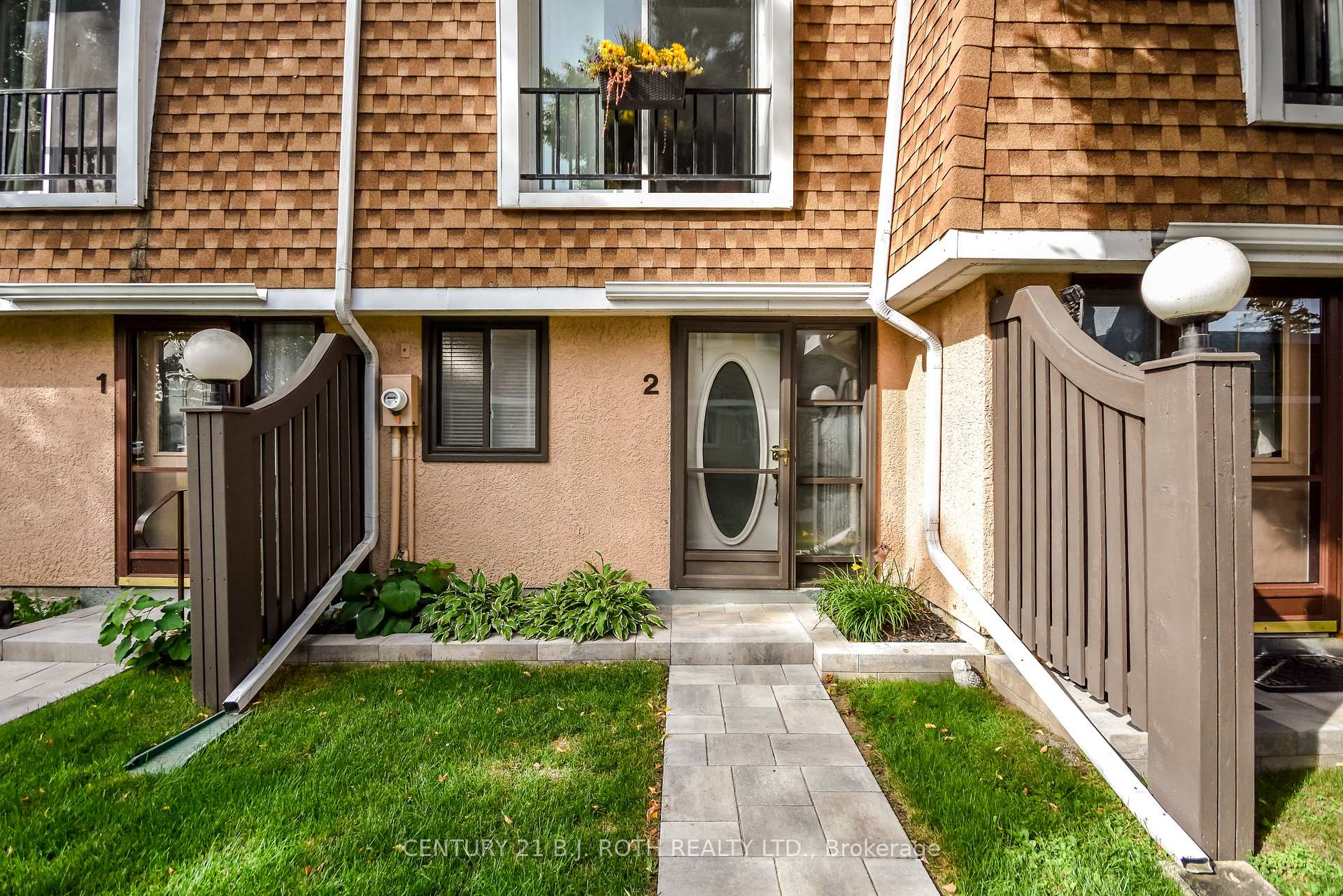 Photo 3 of Unit Unit 2, 2 Paradise Boulevard, Ramara, Brechin — HOMEH