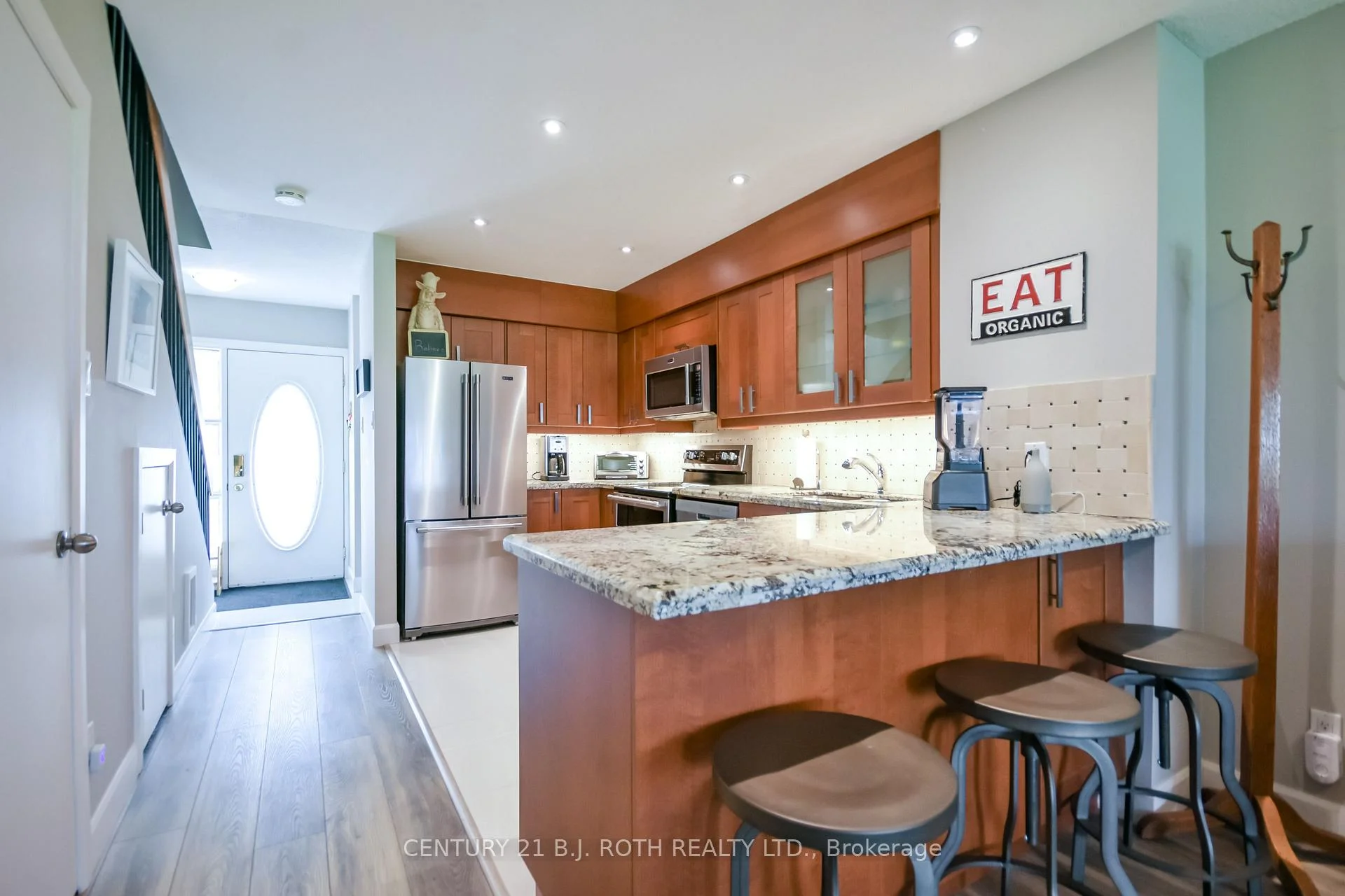 Photo 25 of Unit Unit 2, 2 Paradise Boulevard, Ramara, Brechin — HOMEH