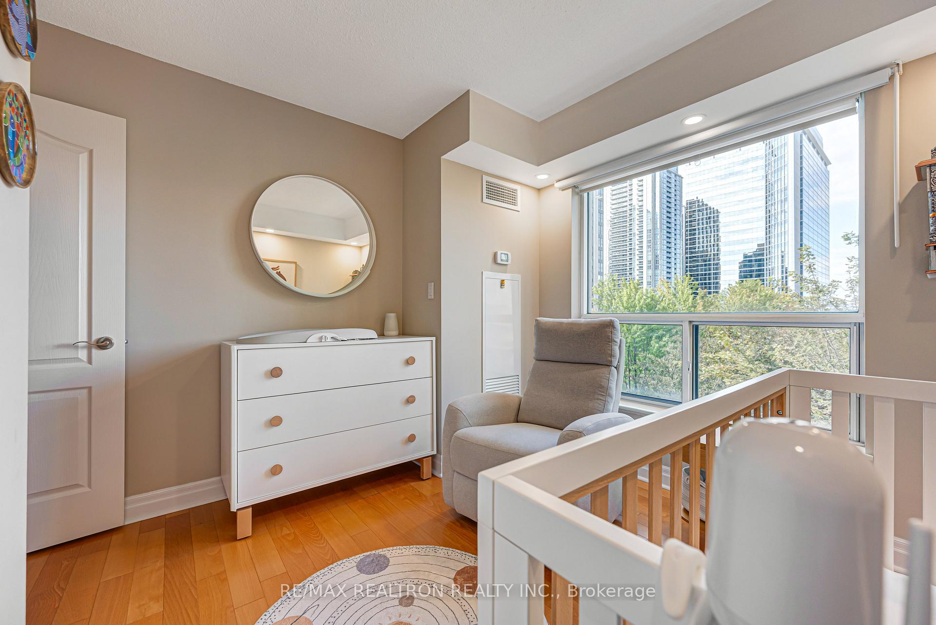 Photo 28 of Unit 515, 188 Doris Avenue, North York, Willowdale East — HOMEH