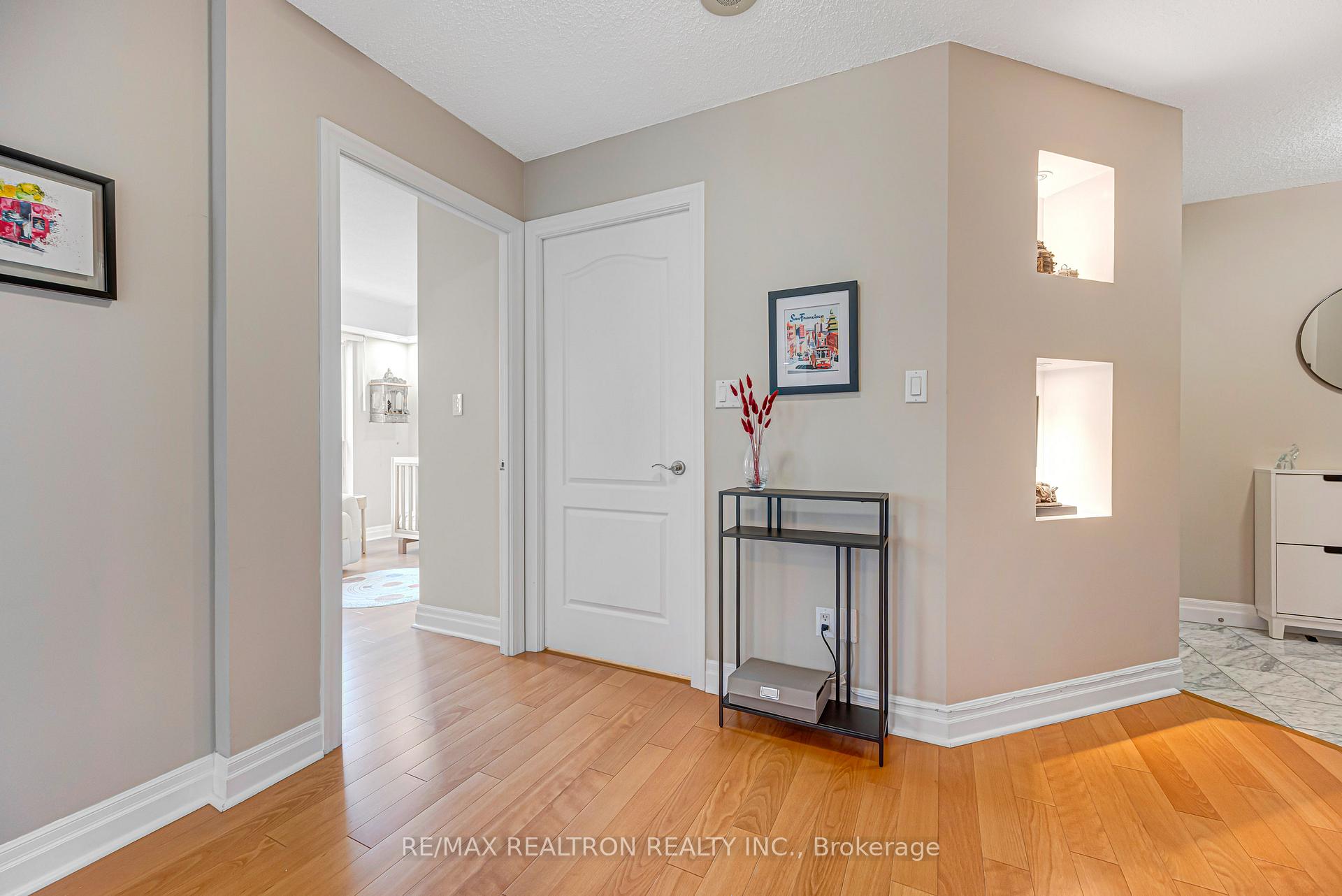 Photo 33 of Unit 515, 188 Doris Avenue, North York, Willowdale East — HOMEH
