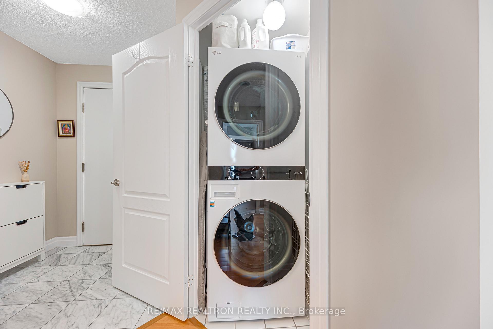 Photo 34 of Unit 515, 188 Doris Avenue, North York, Willowdale East — HOMEH