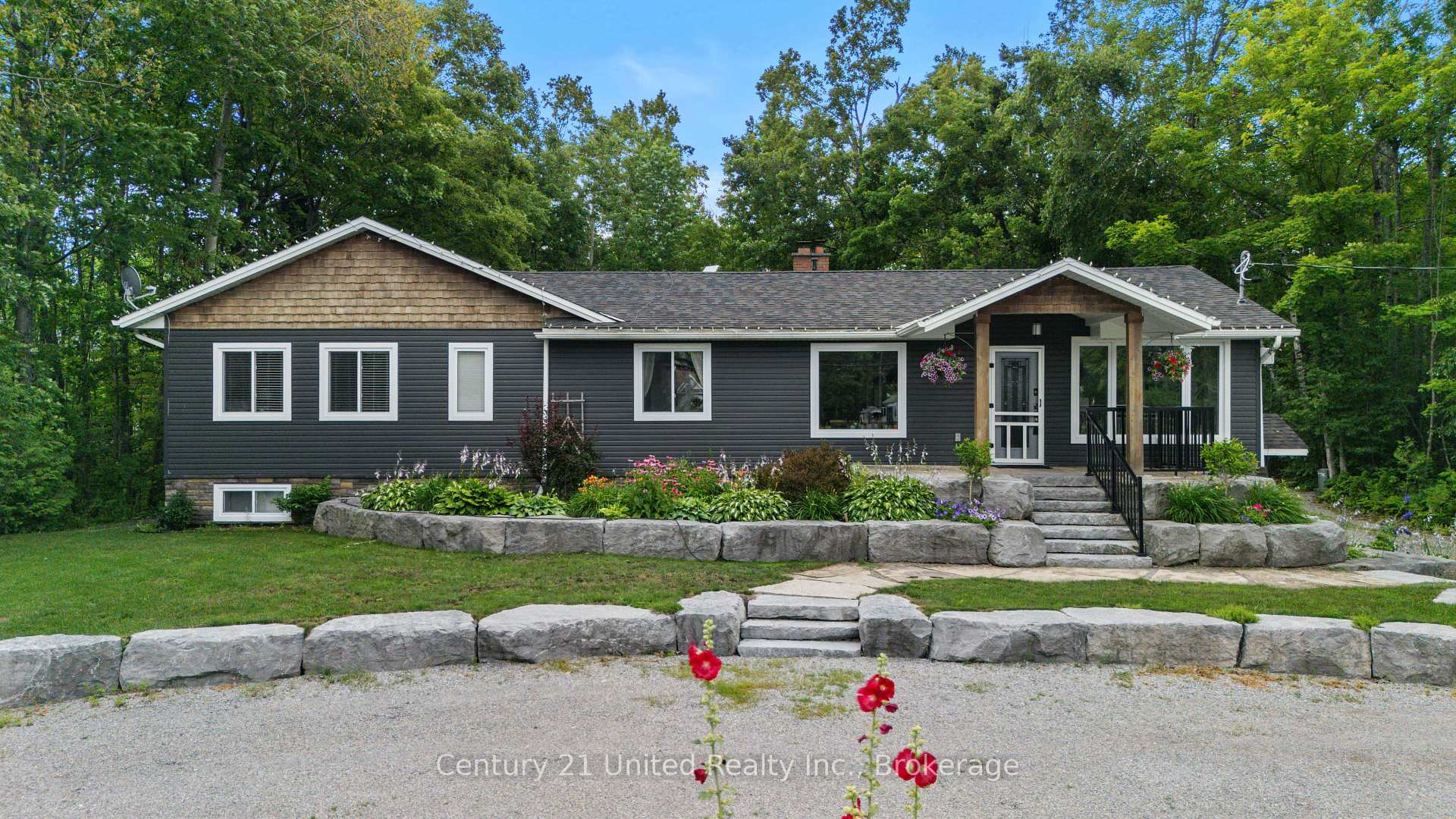 Photo of 1746 Lakehurst Road