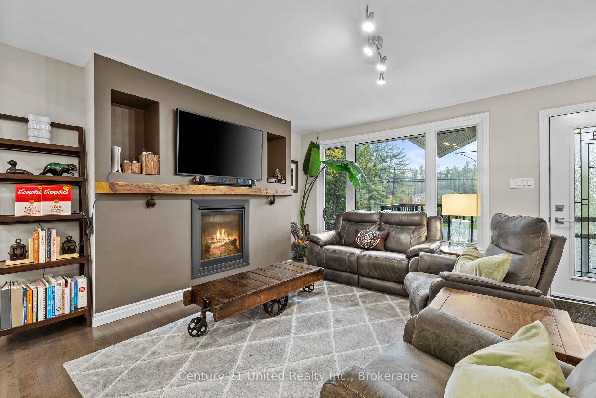 Photo 5 of 1746 Lakehurst Road, Trent Lakes — HOMEH