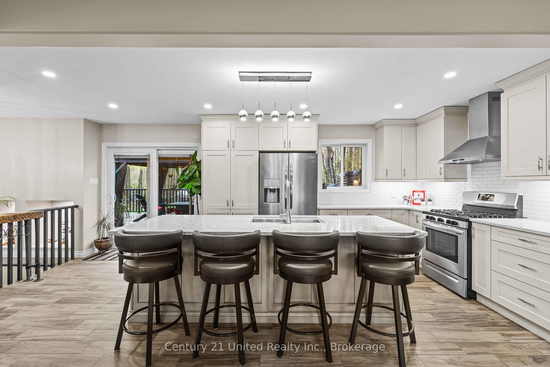 Photo 6 of 1746 Lakehurst Road, Trent Lakes — HOMEH