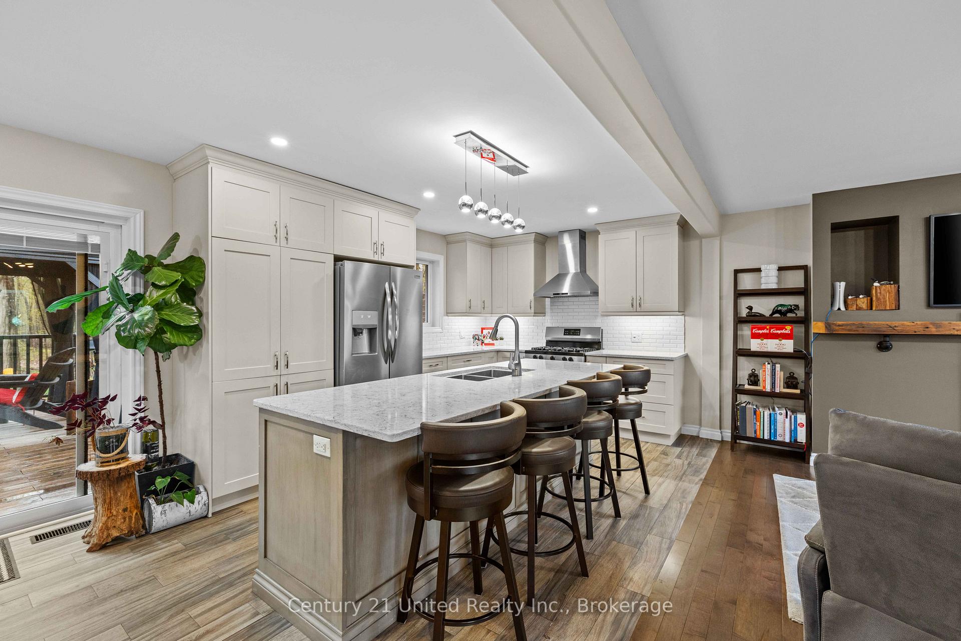 Photo 8 of 1746 Lakehurst Road, Trent Lakes — HOMEH