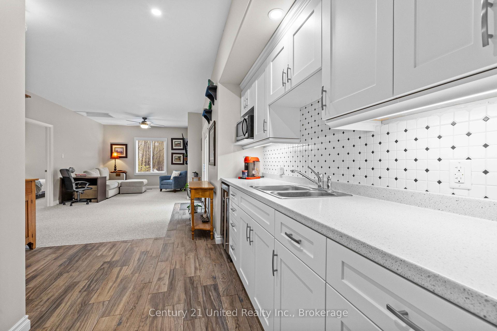 Photo 21 of 1746 Lakehurst Road, Trent Lakes — HOMEH