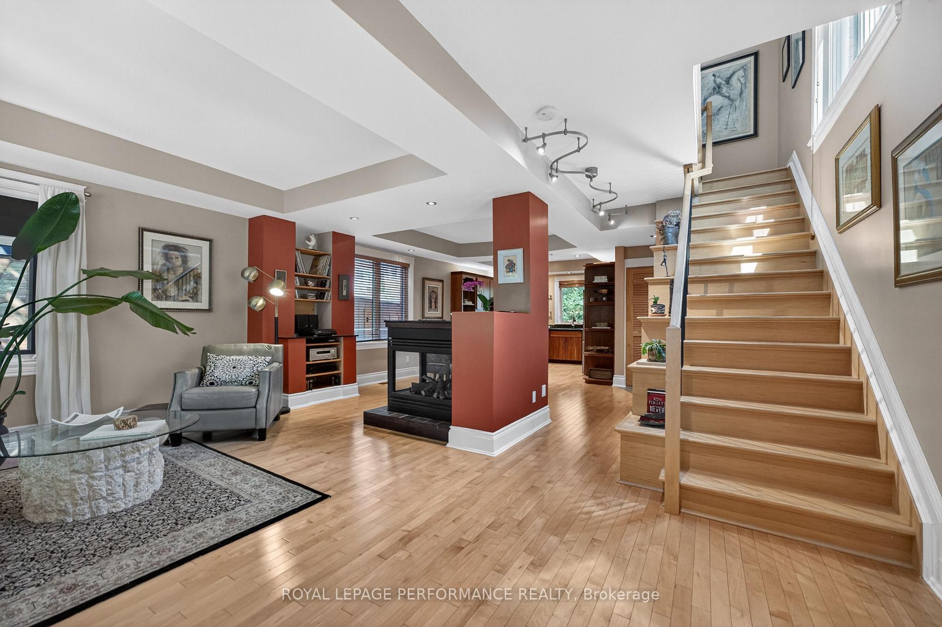 Photo 6 of 335 Osgoode Street, Ottawa, Sandy Hill — HOMEH