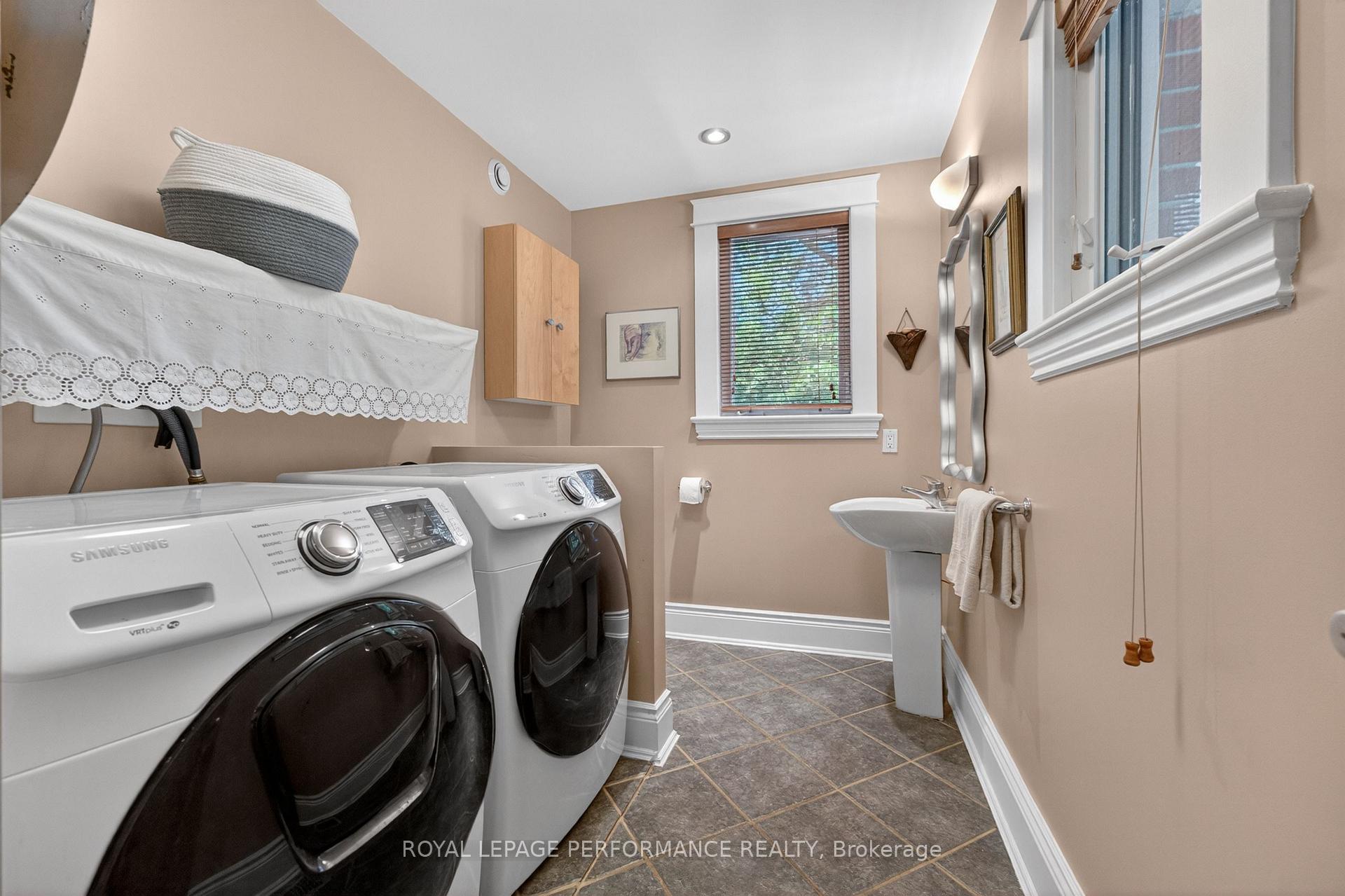 Photo 17 of 335 Osgoode Street, Ottawa, Sandy Hill — HOMEH