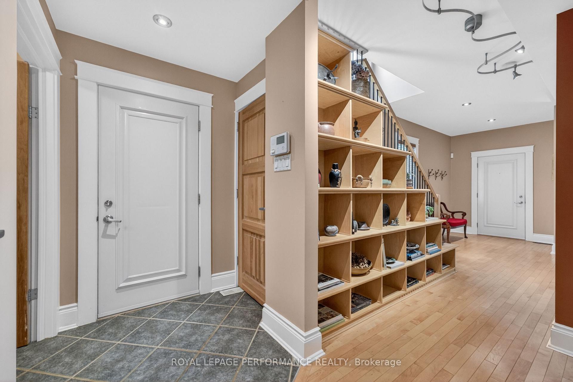 Photo 18 of 335 Osgoode Street, Ottawa, Sandy Hill — HOMEH