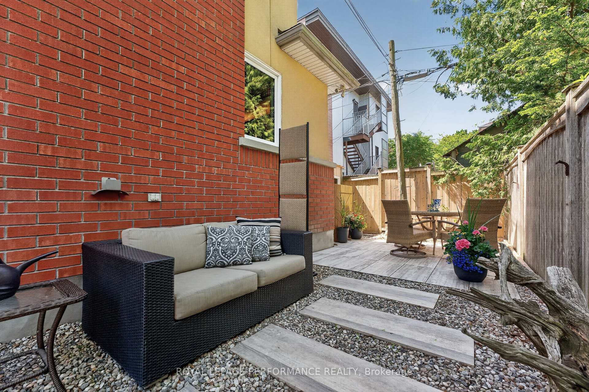 Photo 41 of 335 Osgoode Street, Ottawa, Sandy Hill — HOMEH
