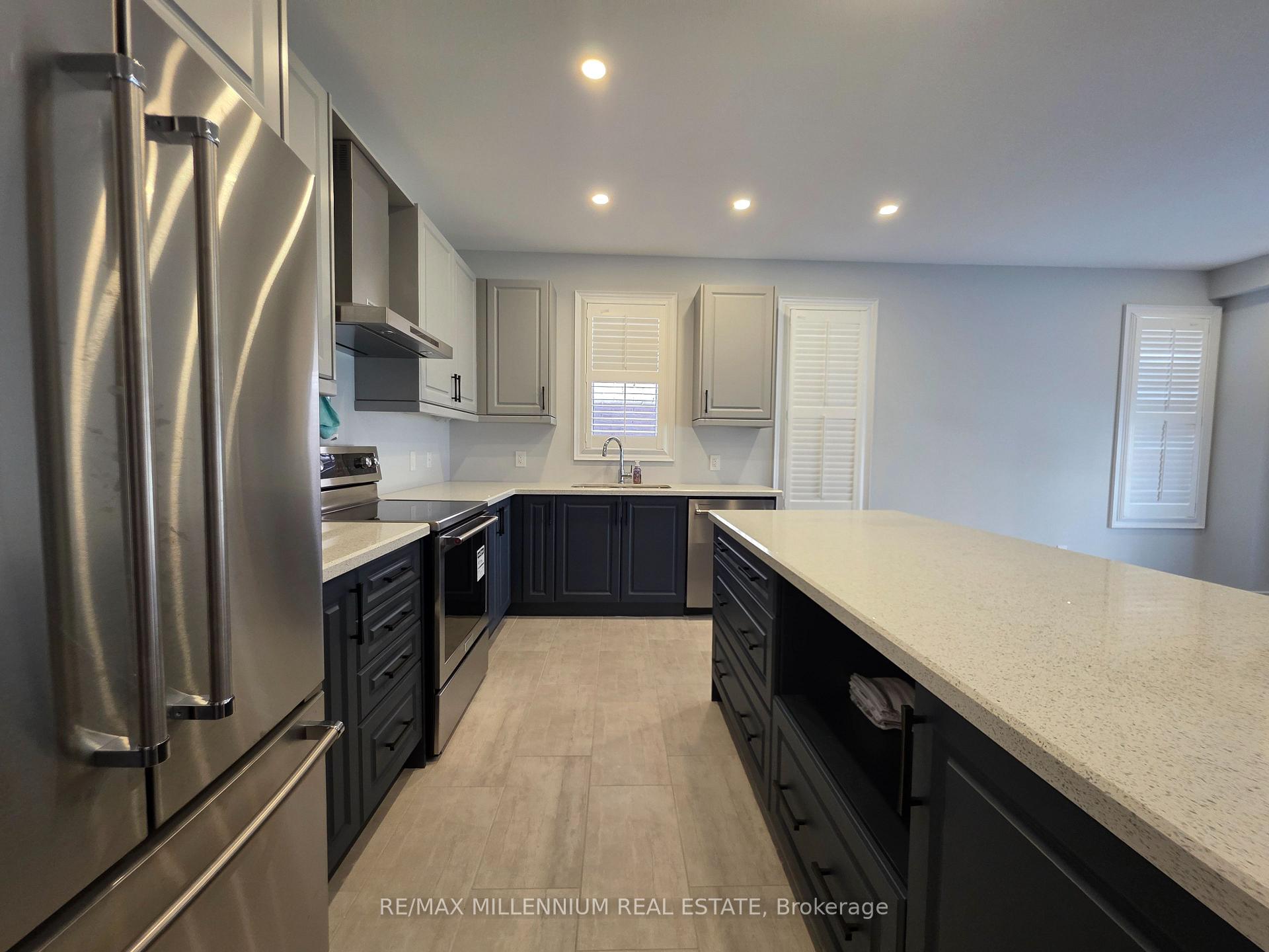 Photo 5 of 87 Bearberry Road E, Springwater, Midhurst — HOMEH