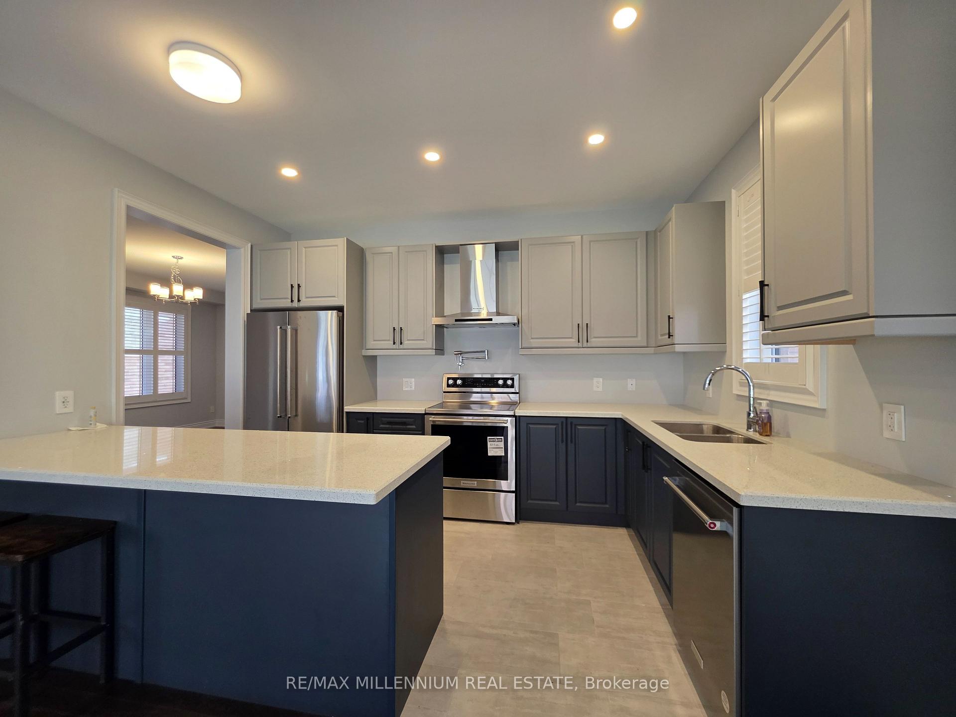 Photo 11 of 87 Bearberry Road E, Springwater, Midhurst — HOMEH