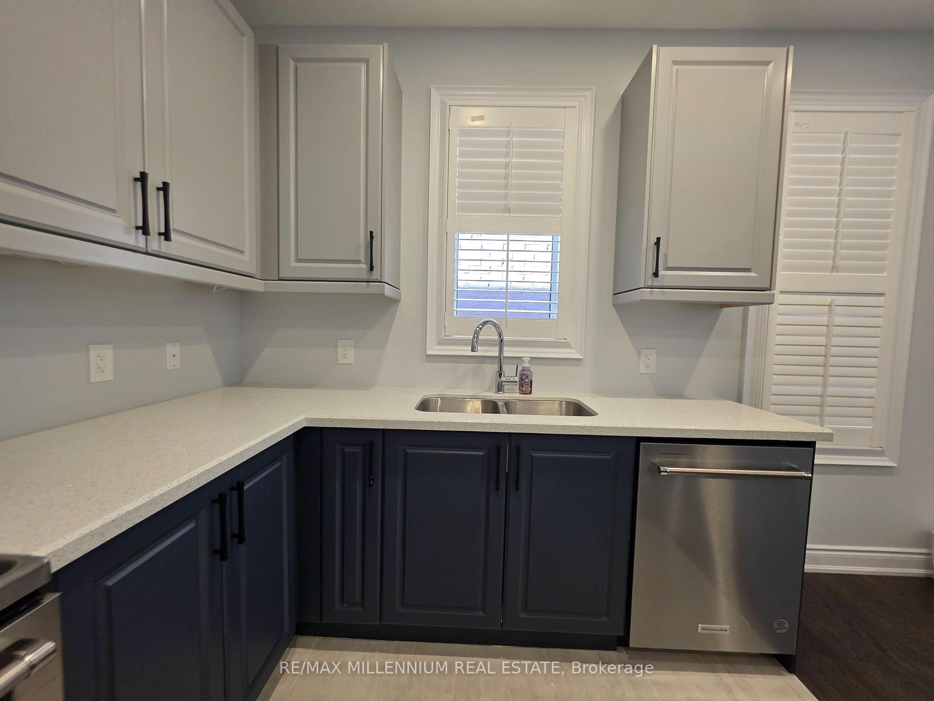 Photo 14 of 87 Bearberry Road E, Springwater, Midhurst — HOMEH
