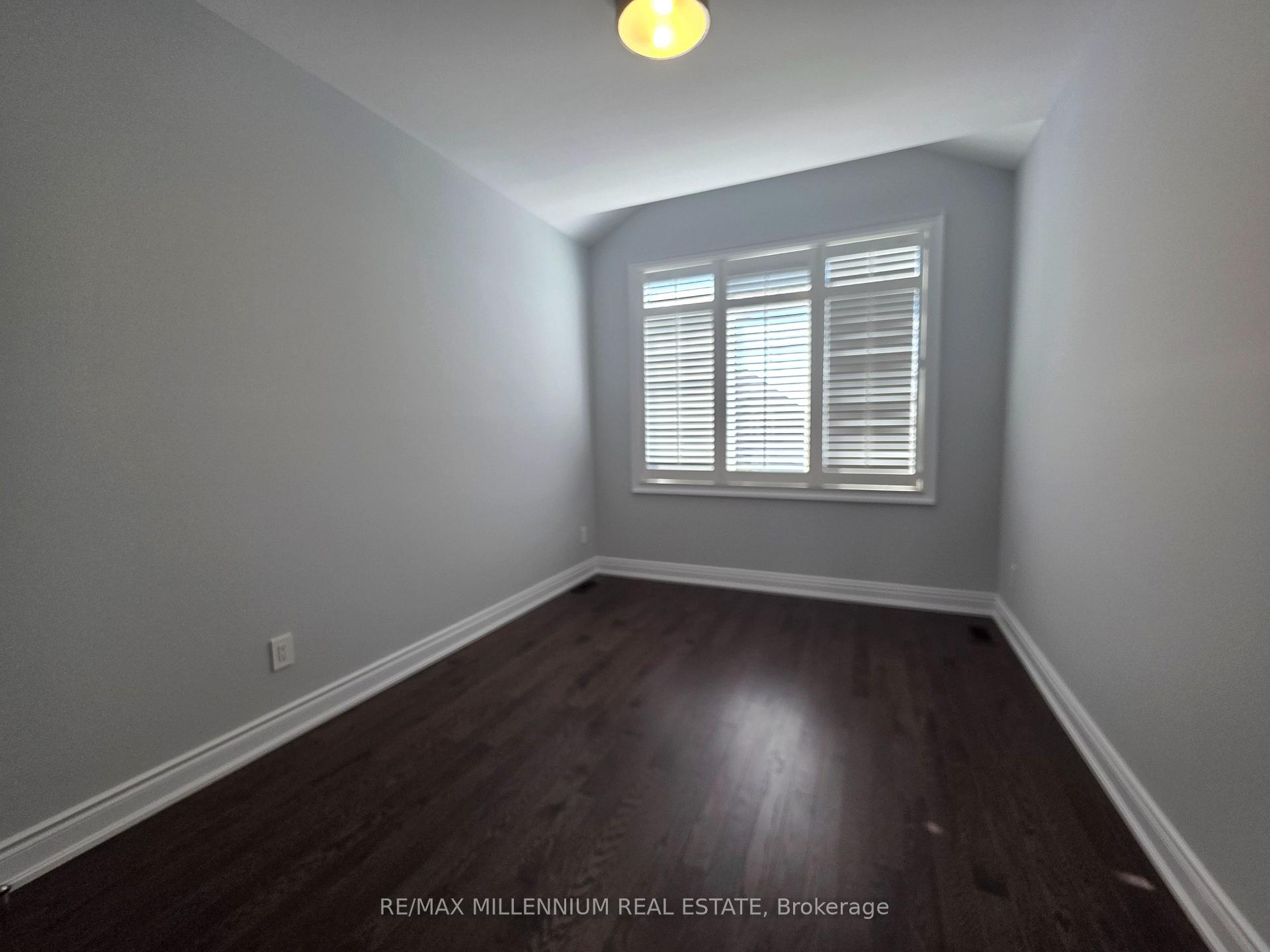 Photo 19 of 87 Bearberry Road E, Springwater, Midhurst — HOMEH