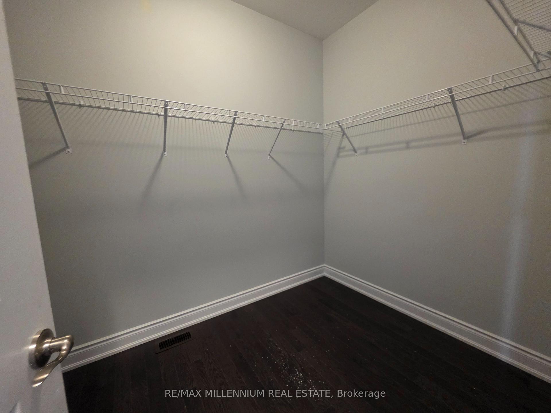 Photo 25 of 87 Bearberry Road E, Springwater, Midhurst — HOMEH