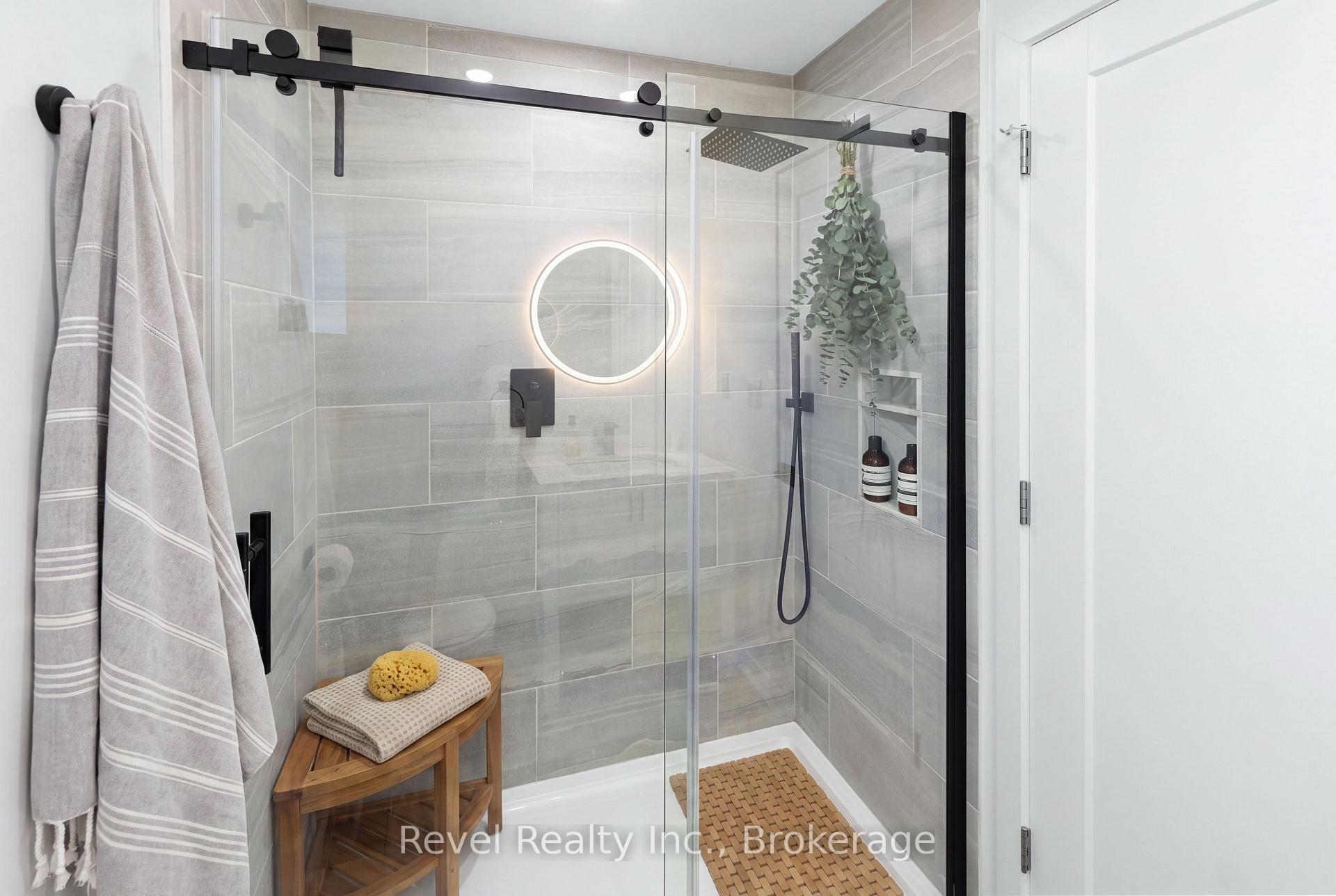 Photo 33 of 25 Riverview Road, Kawartha Lakes, Lindsay — HOMEH
