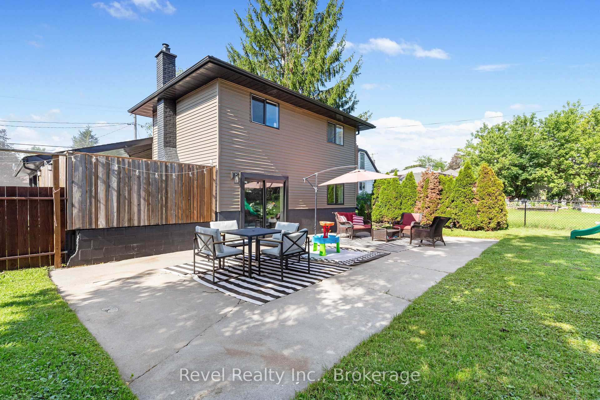 Photo 35 of 25 Riverview Road, Kawartha Lakes, Lindsay — HOMEH