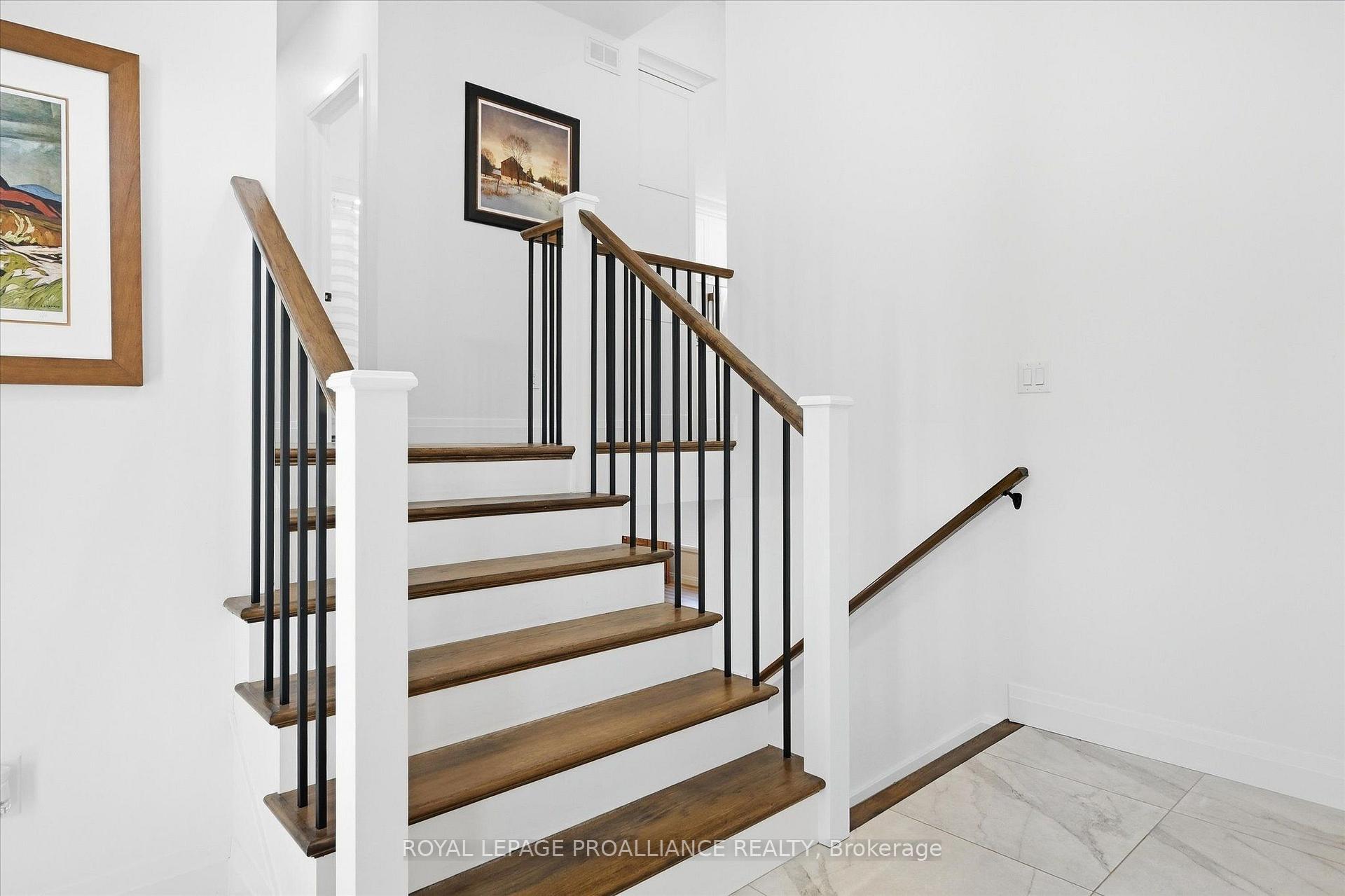 Photo 4 of 322 Elbow Point Road, Trent Lakes — HOMEH